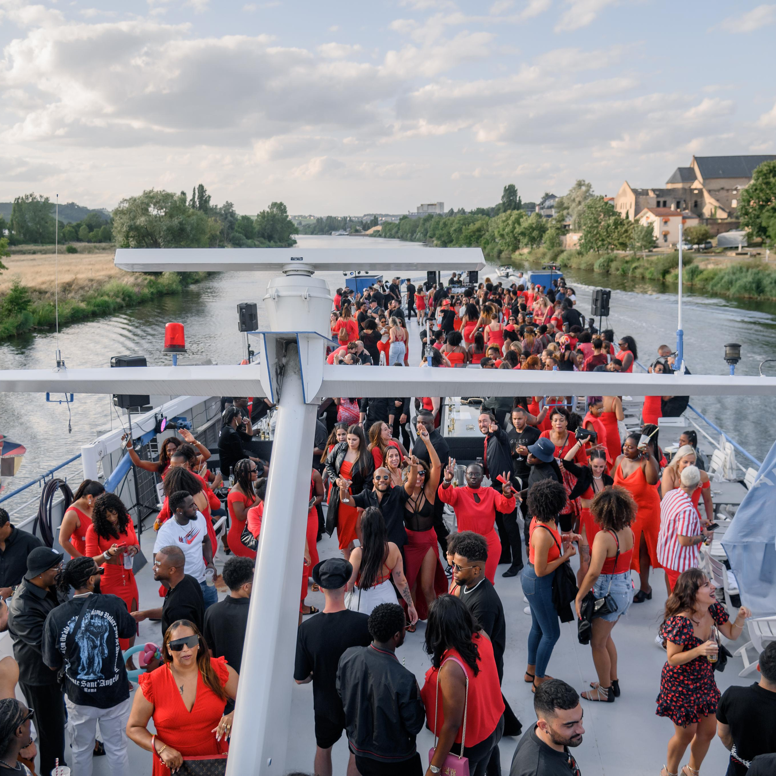 Reviews. Photographer in Luxembourg Tanita