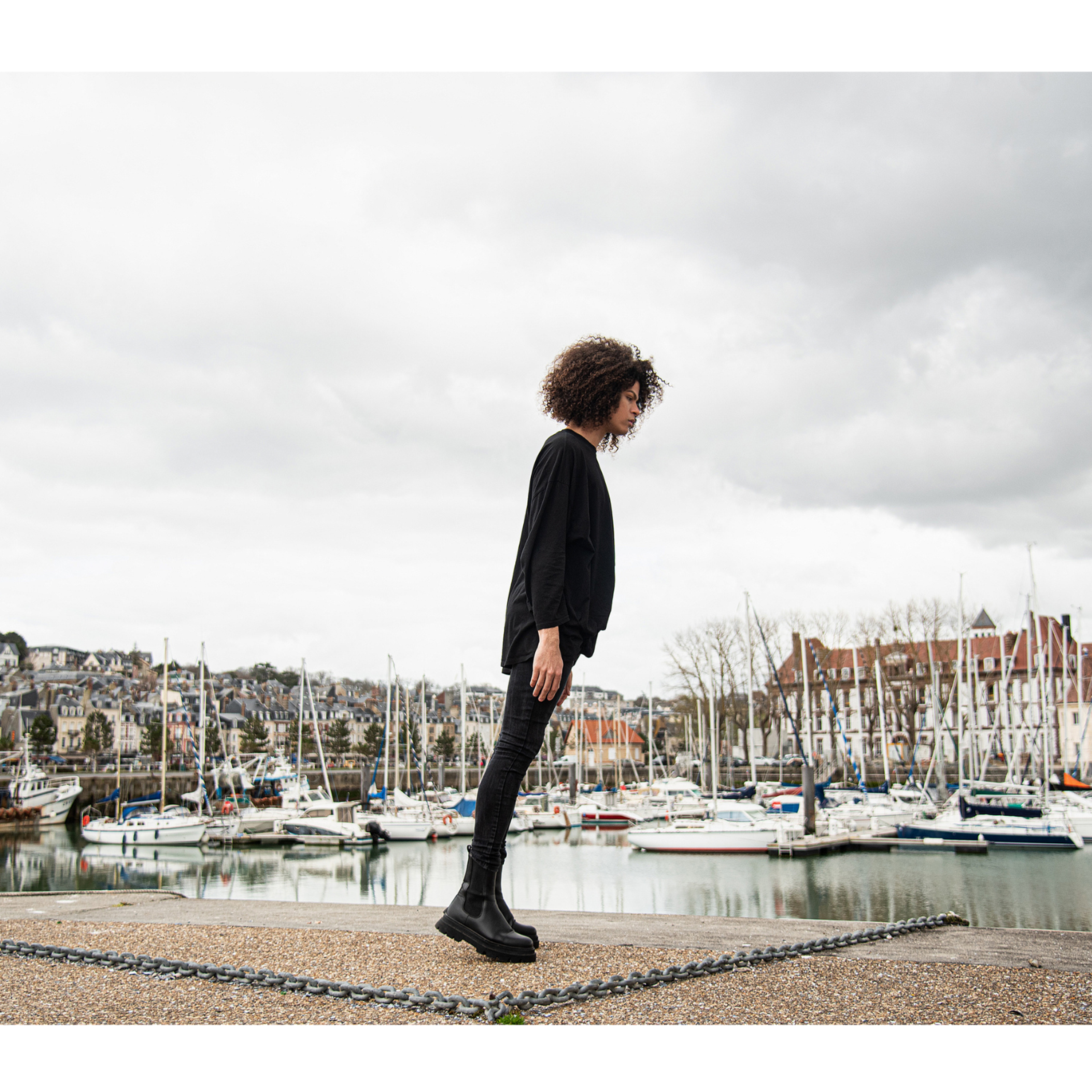 H A U T E P U N C H M A G (Montreal, Canada)