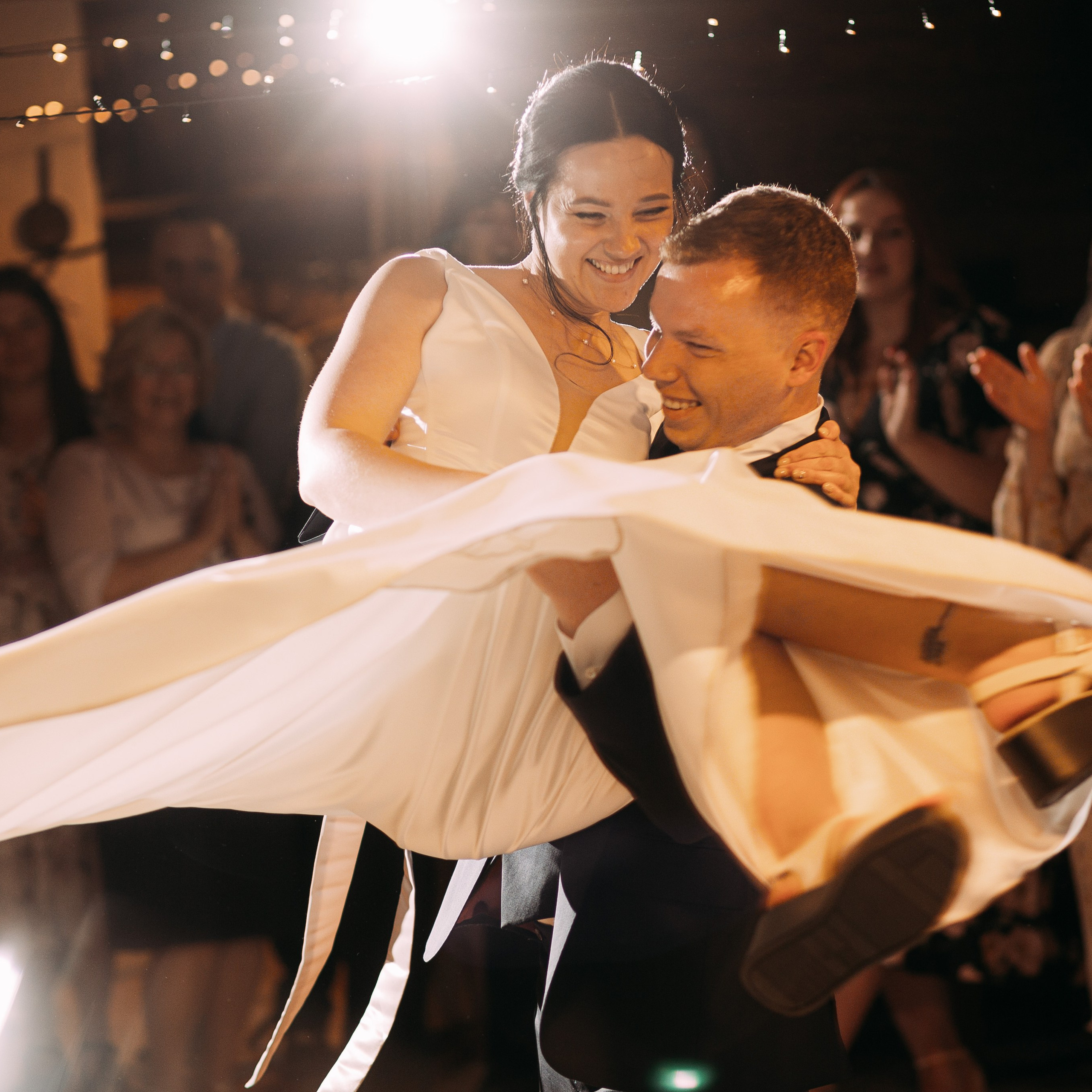 Atsauksmes par kāzu fotogrāfu