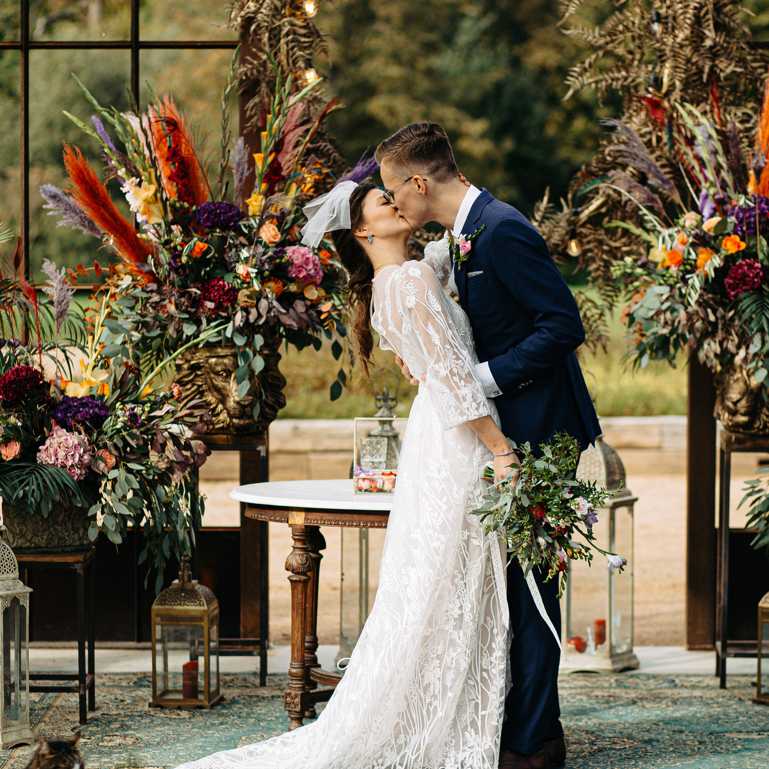 Kāzu svinības Siguldas kalnā, pie dabas viesu namā Kamēlijas