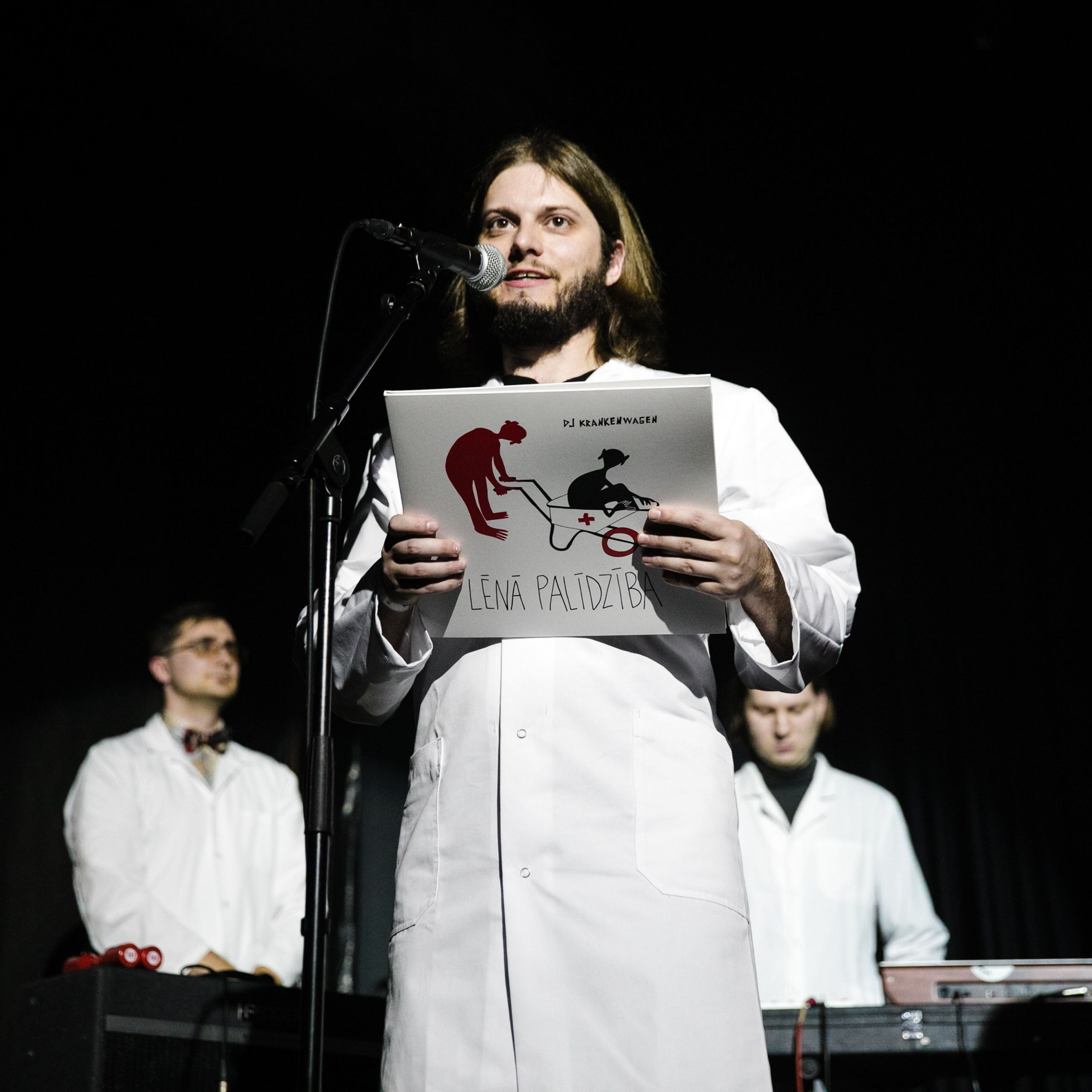 Dr.Klisicka Laboratorija un DJ Krankenwagen vinila izdošana