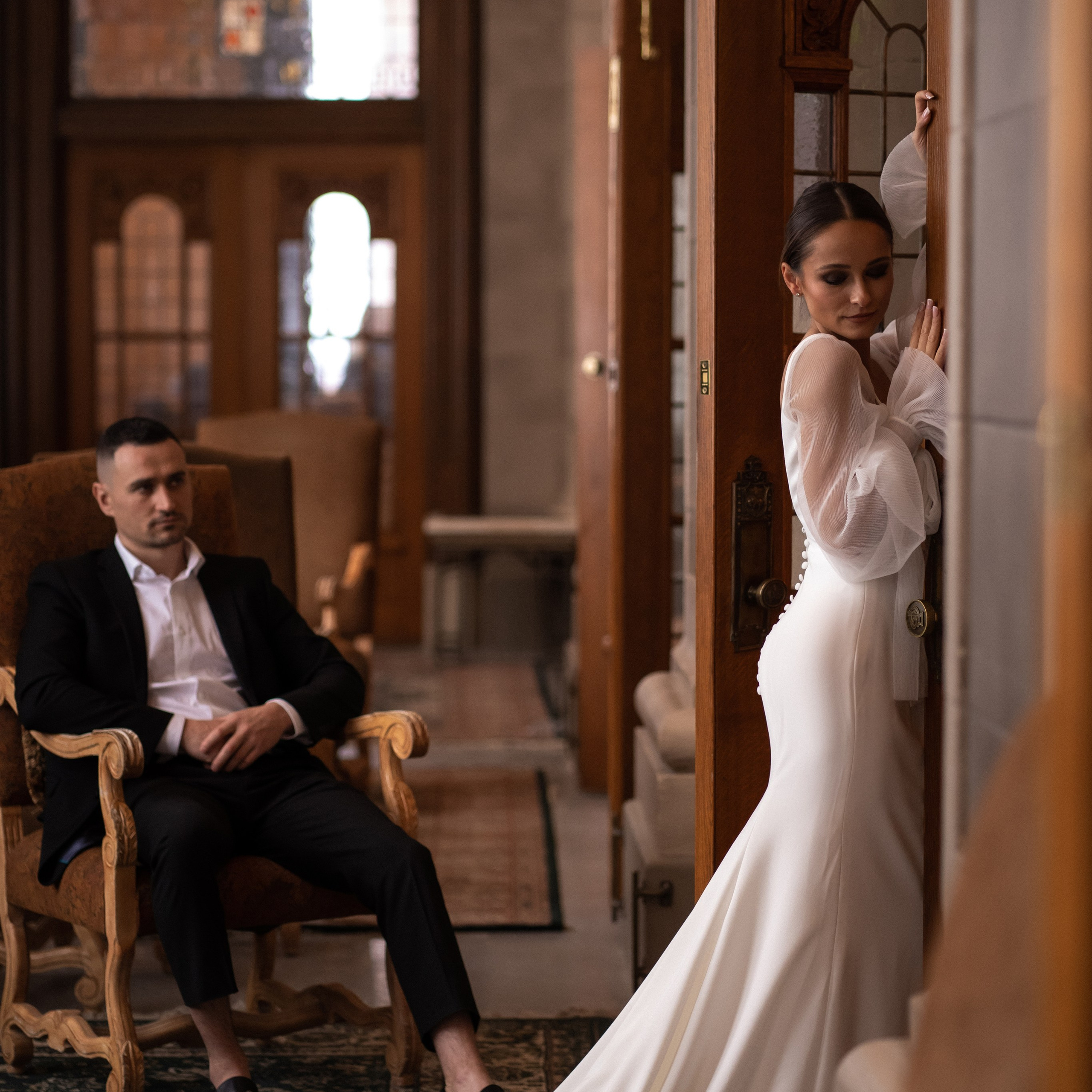 A&S in the Fort Garry Hotel, Winnipeg 2023. Wedding and family photographer in Calgary Kate Beliaeva