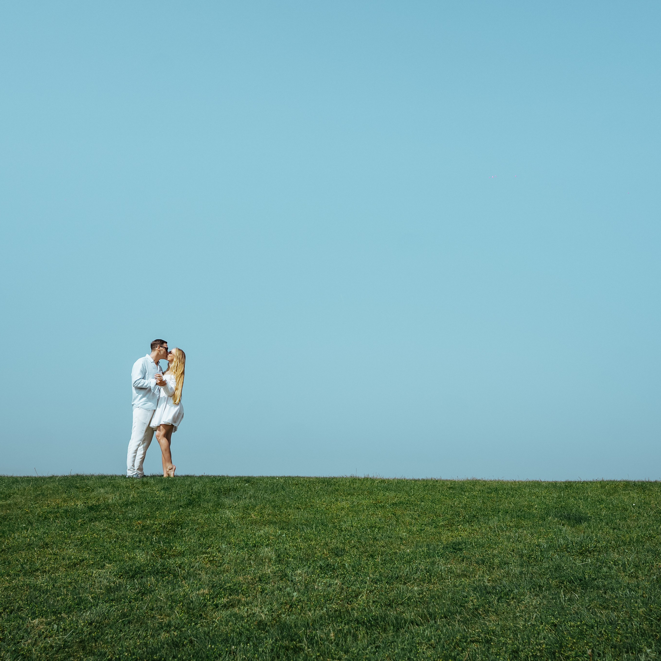 Reviews. Ljova She Photography | This website is dedicated to wedding, couple, and proposal photography