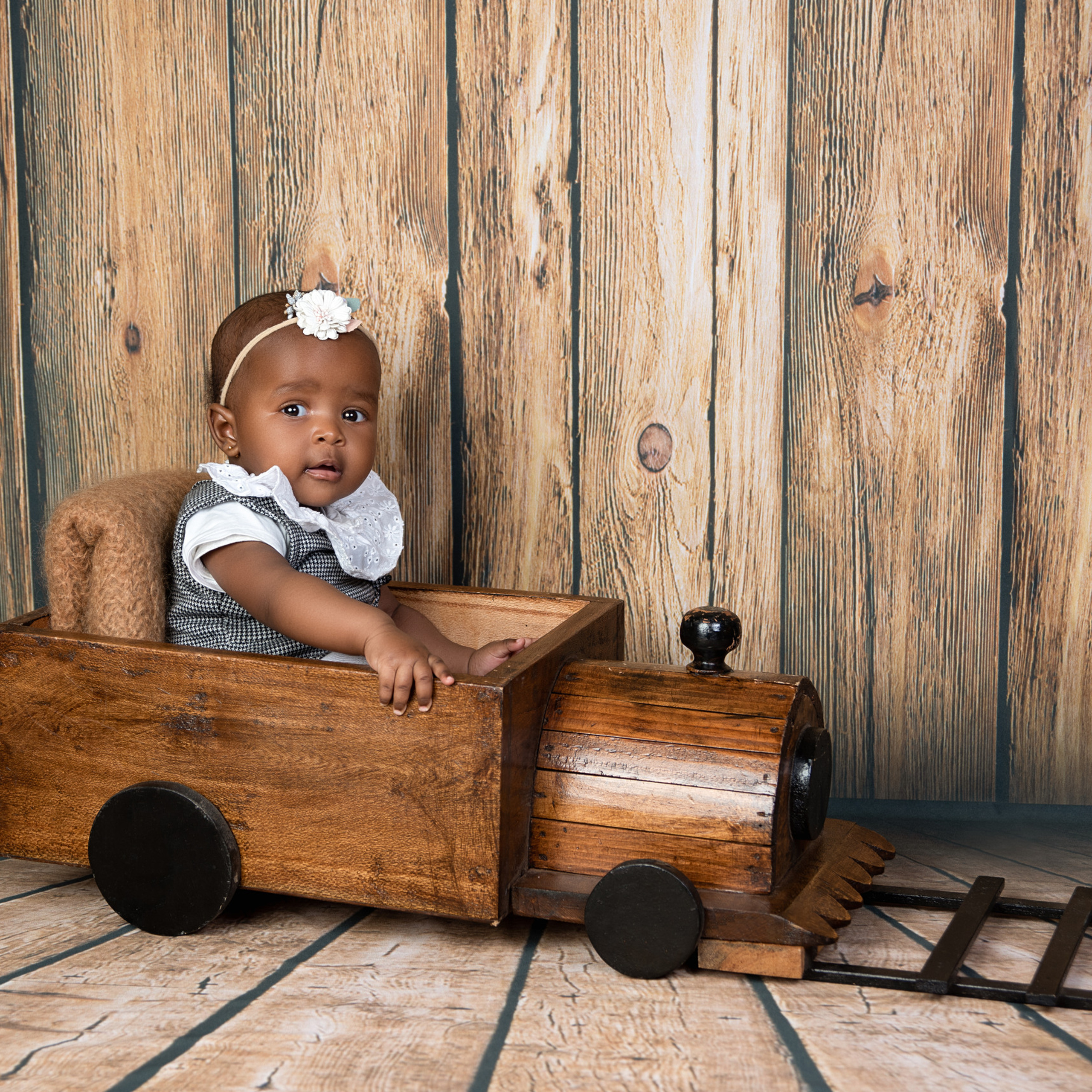 Happy Clients our Newborn Baby and Family shoot @Nairobi & Mombasa. Newborn, Baby, Maternity and Family Photographer Nairobi Mombasa Kenya