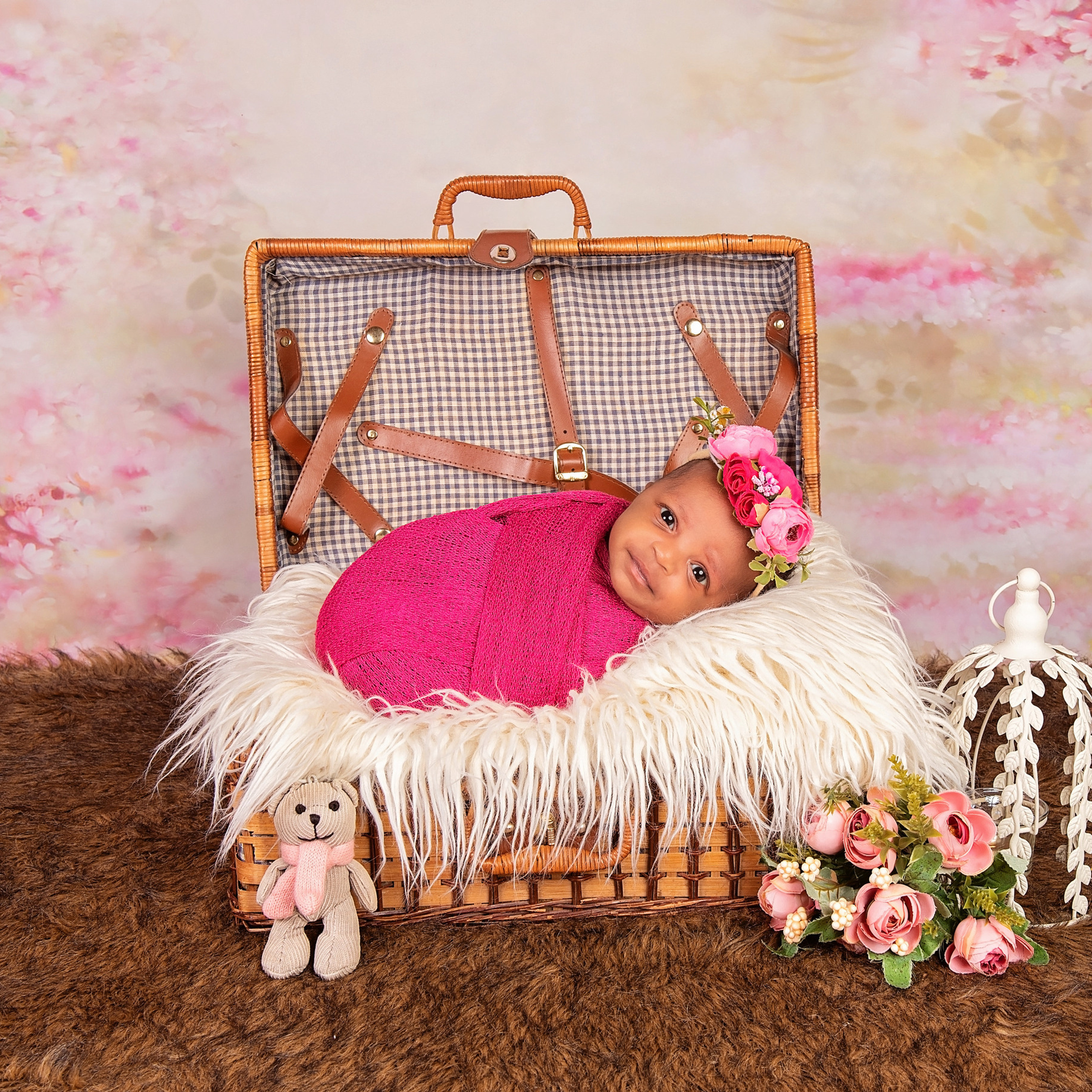 Happy Clients our Newborn Baby and Family shoot @Nairobi & Mombasa. Newborn, Baby, Maternity and Family Photographer Nairobi Mombasa Kenya