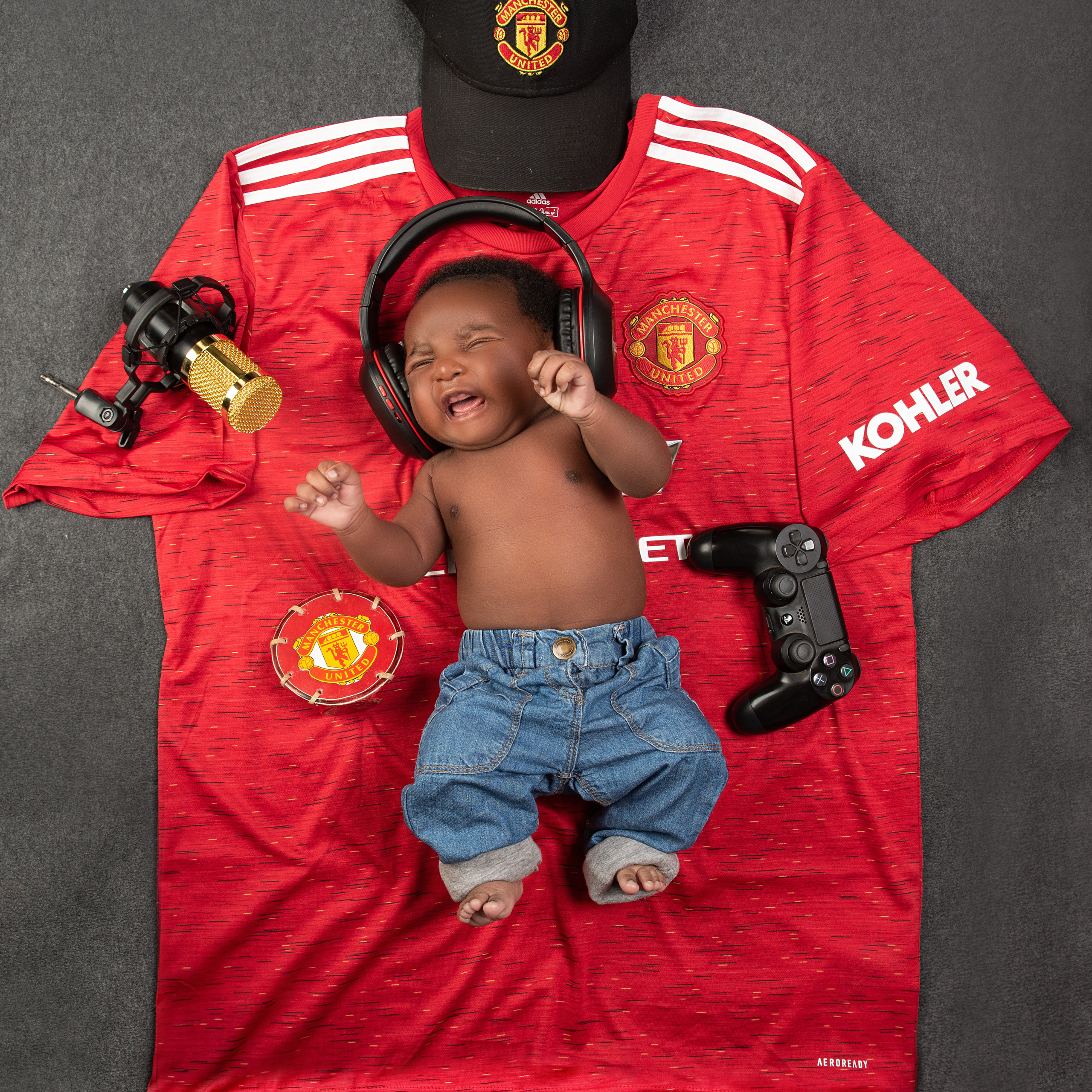 Happy Clients our Newborn Baby and Family shoot @Nairobi & Mombasa. Newborn, Baby, Maternity and Family Photographer Nairobi Mombasa Kenya