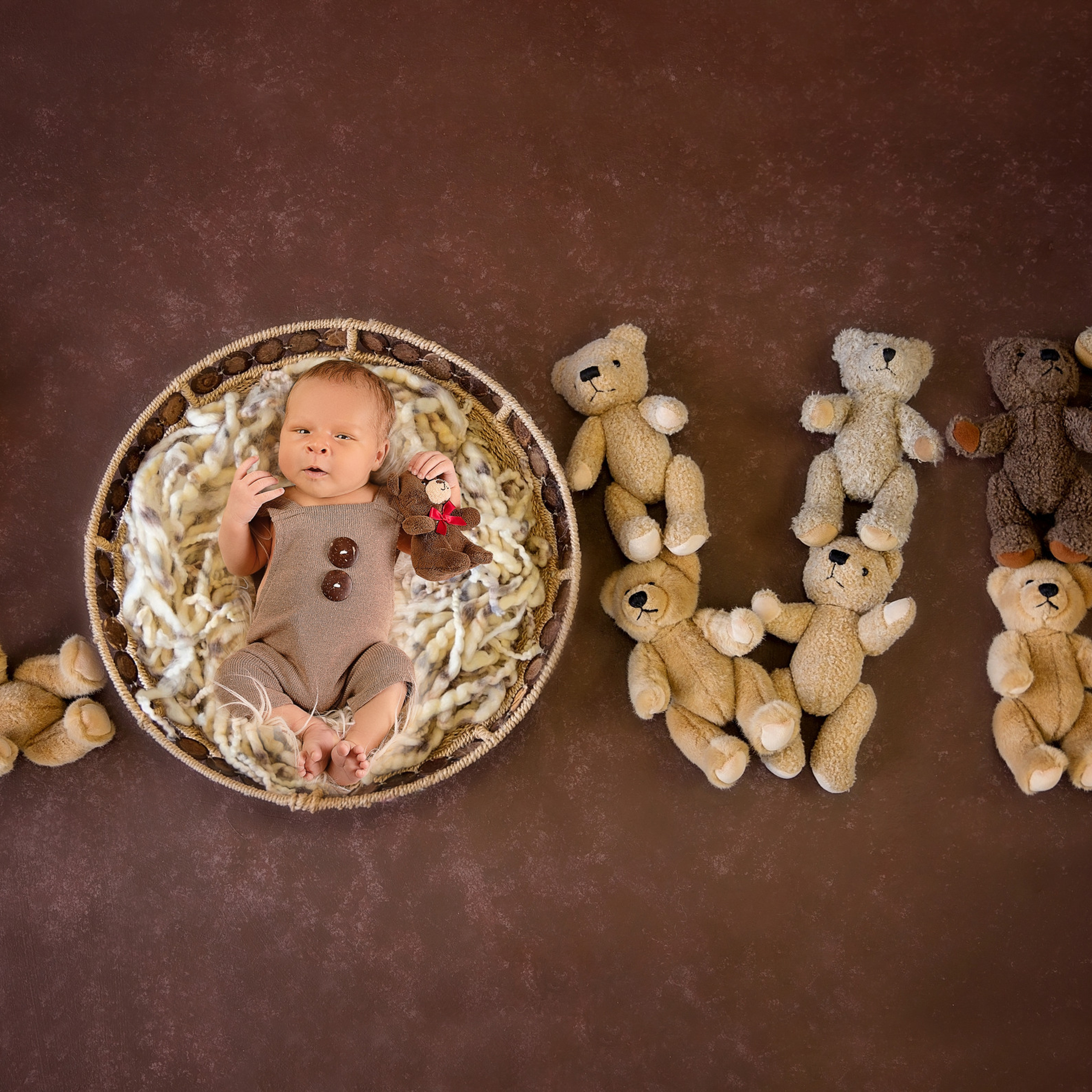 Happy Clients our Newborn Baby and Family shoot @Nairobi & Mombasa. Newborn, Baby, Maternity and Family Photographer Nairobi Mombasa Kenya