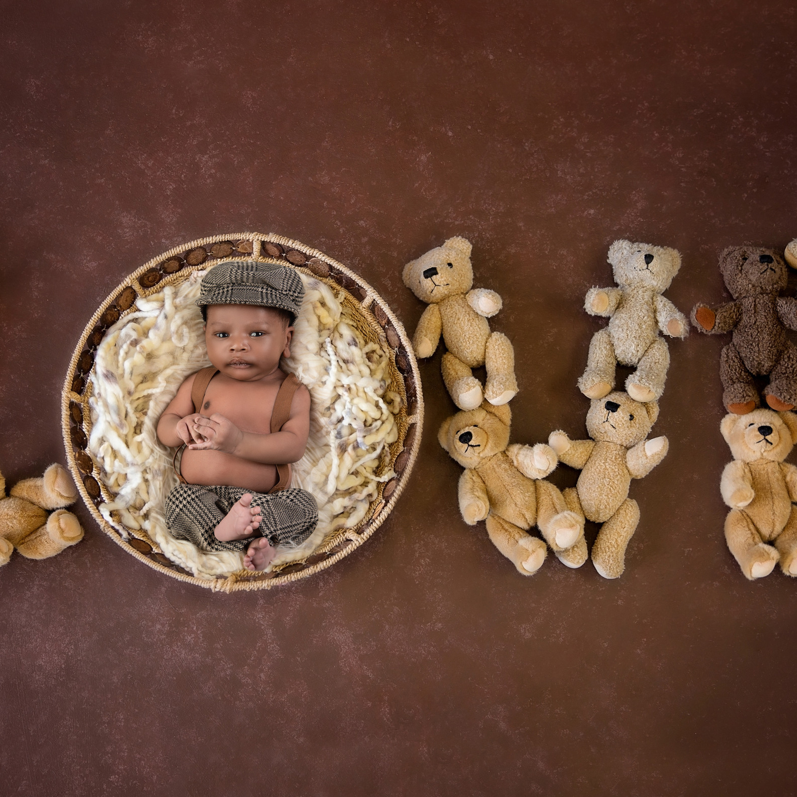 Happy Clients our Newborn Baby and Family shoot @Nairobi & Mombasa. Newborn, Baby, Maternity and Family Photographer Nairobi Mombasa Kenya