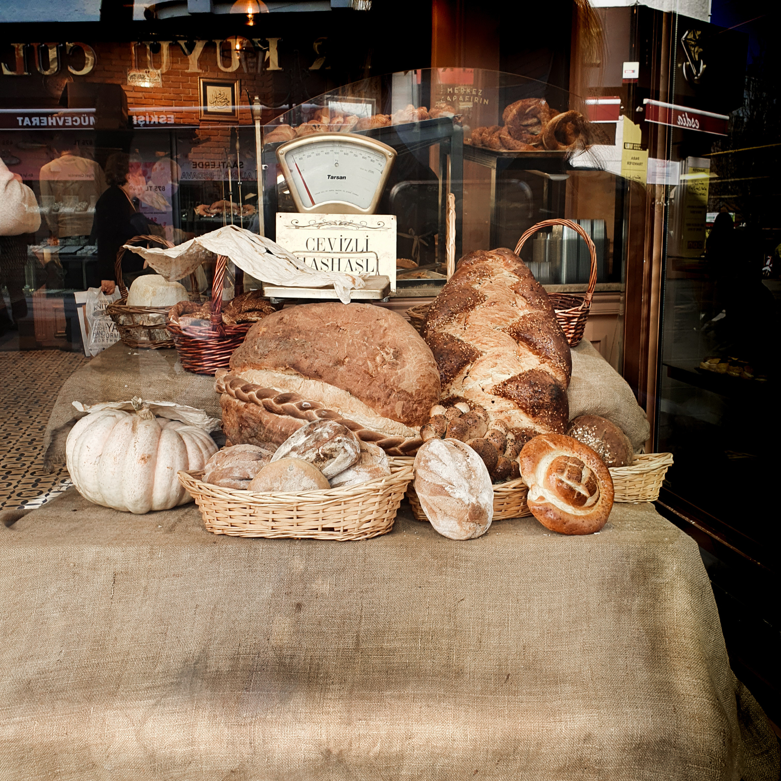 Street фото. Consultation on printing in various magazines, illustrations for books