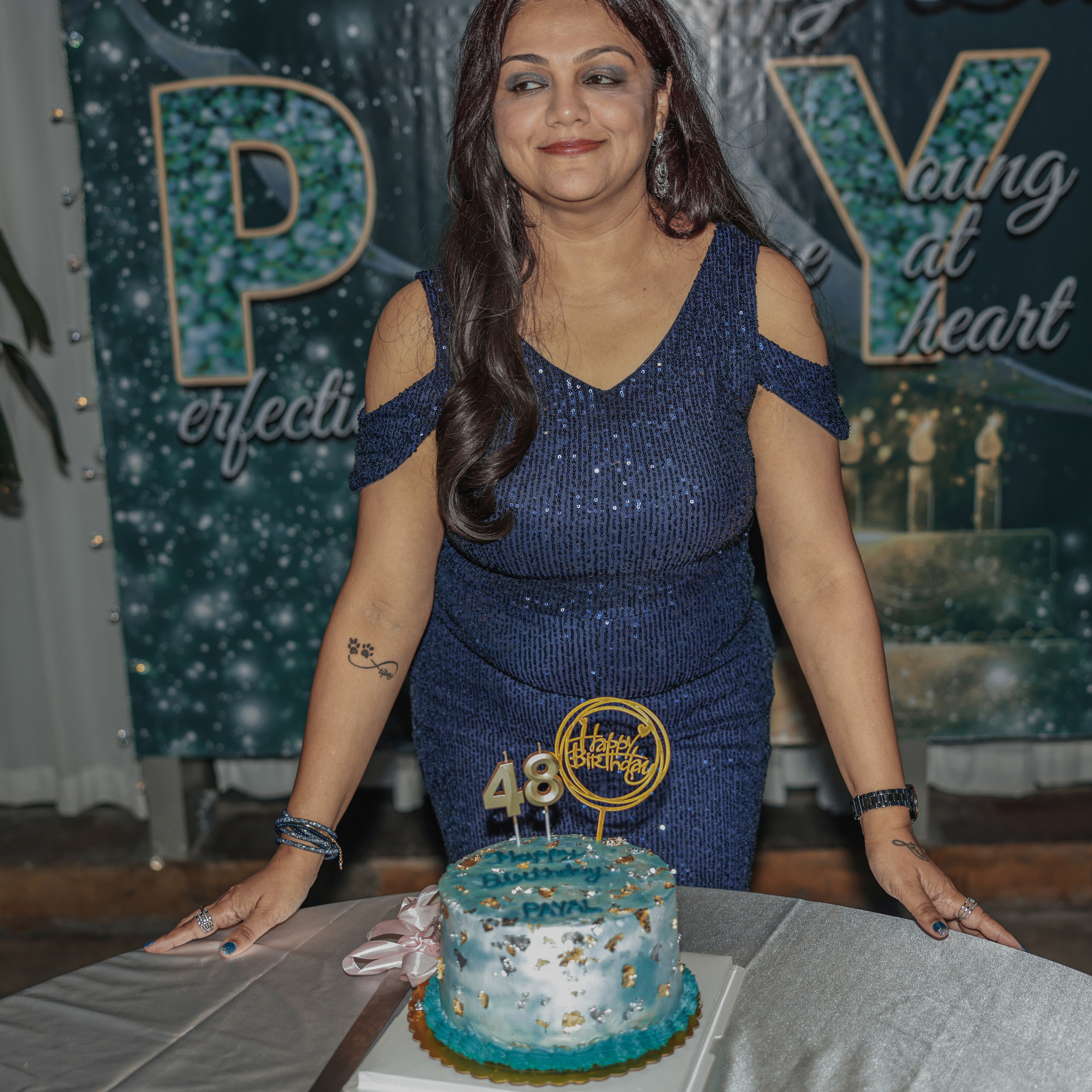 REVIEWS. Louisa Lewis |Shenzhen-based Photographer & Videographer