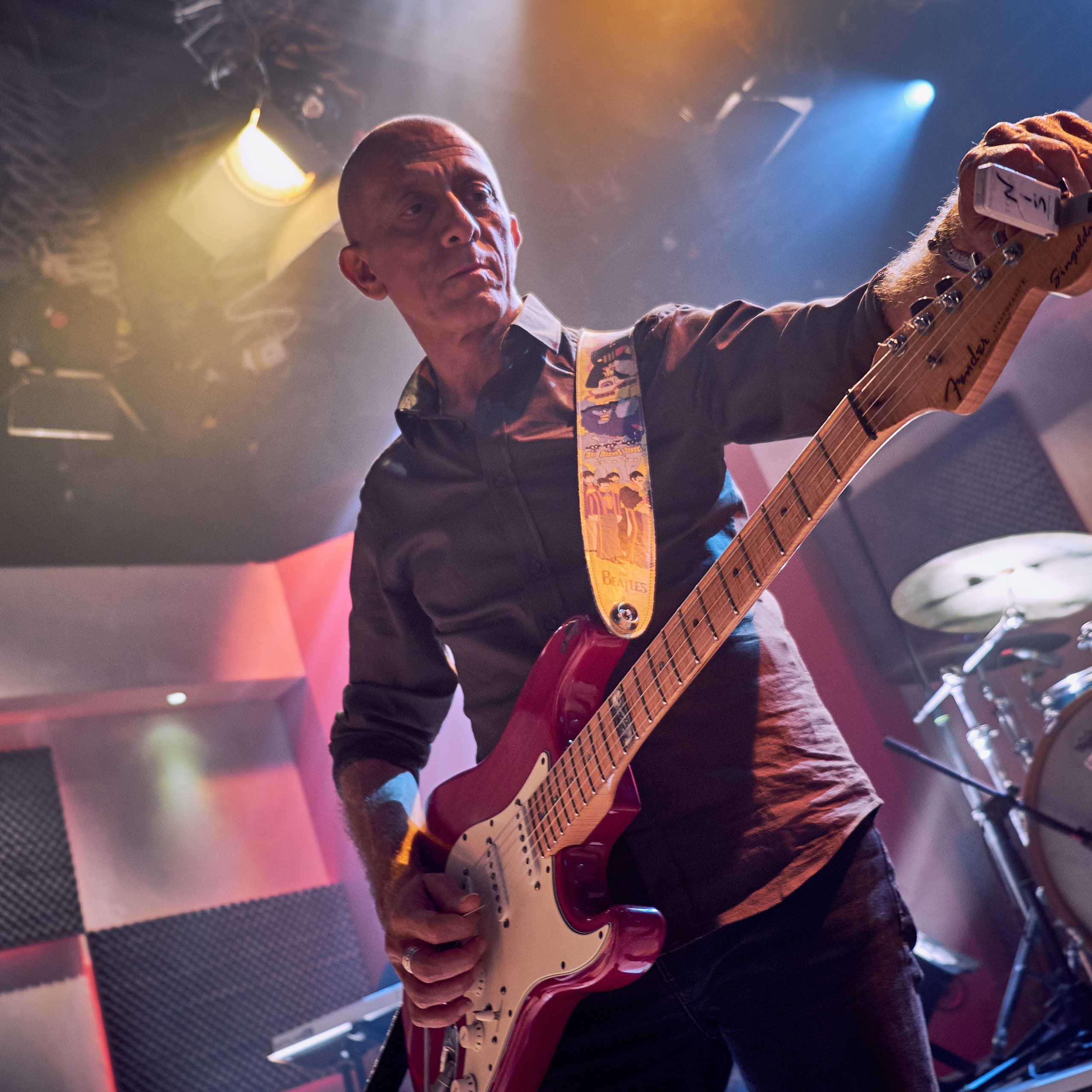 TV HINUHIT. SINGOLDA.