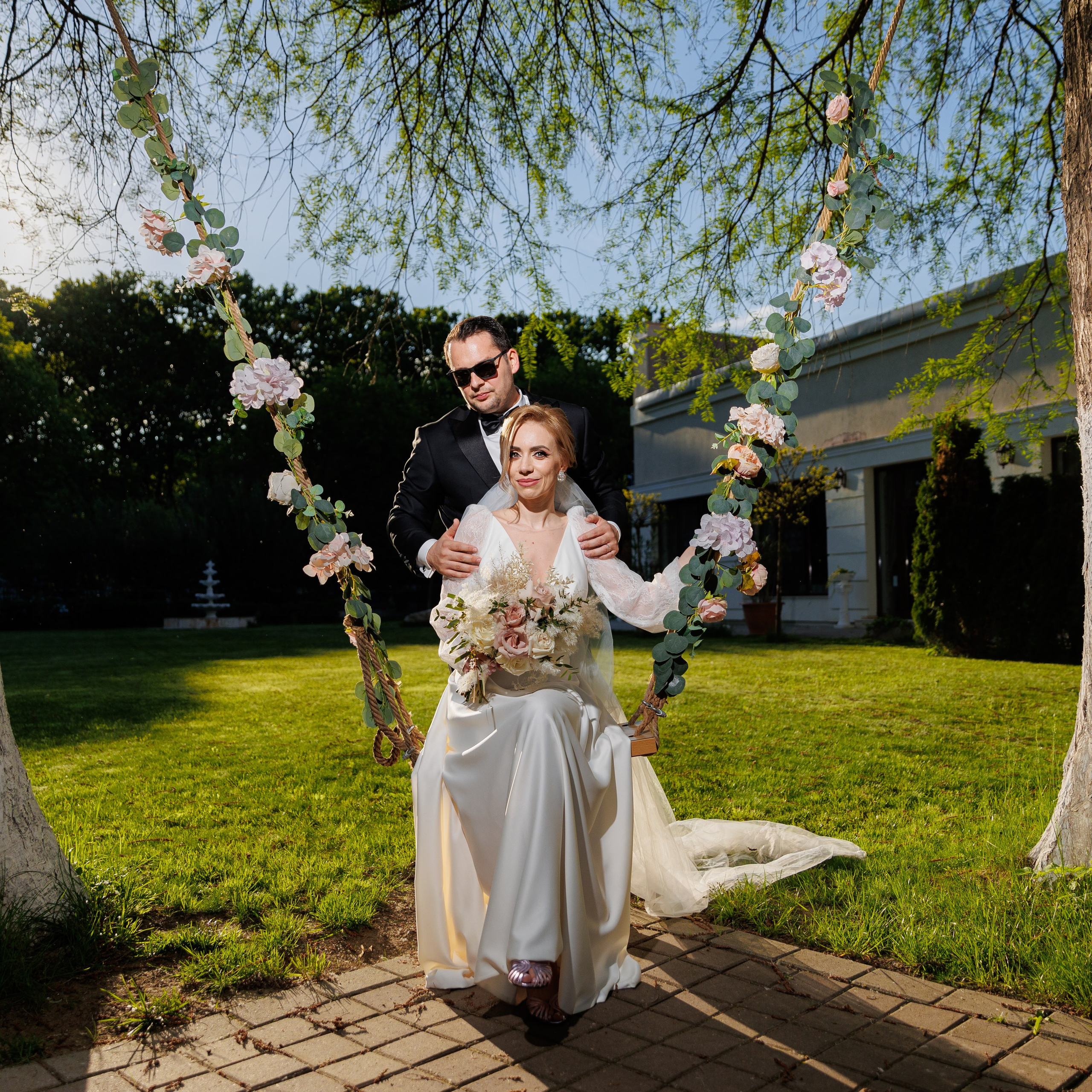 Testimoniale. Wedding Photographer in Bucharest — Manu Ivanciu