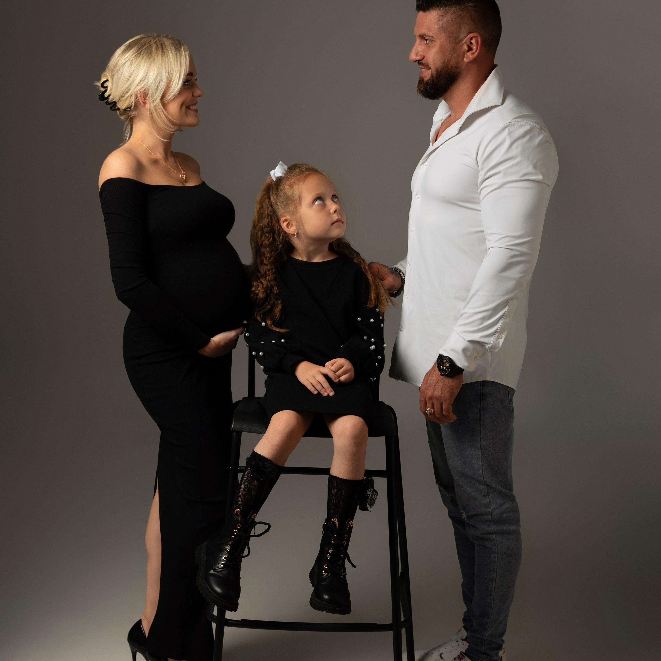 BEWERTUNGEN. Neugeboren und Babybauchfotoshooting in Cloppenburg