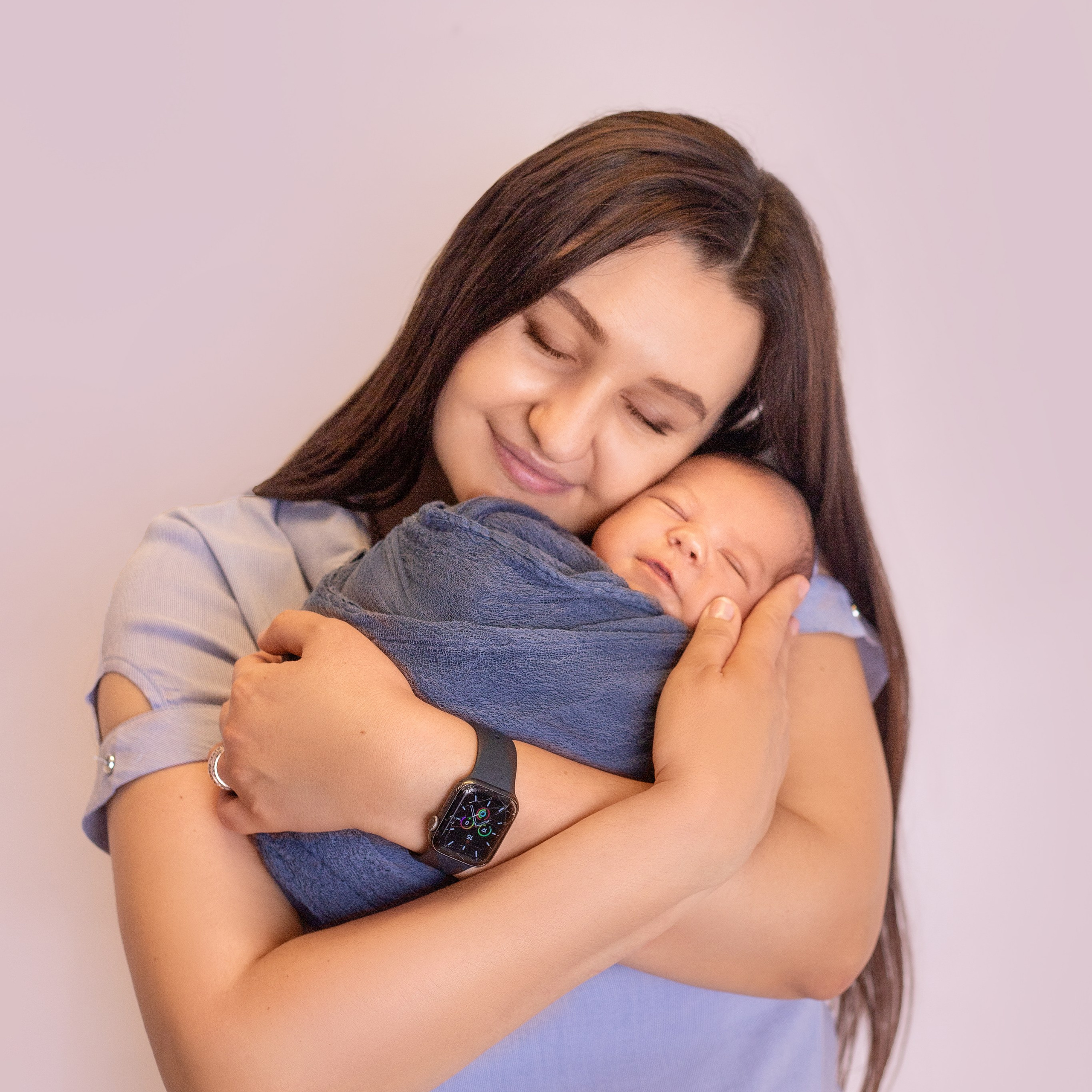 BEWERTUNGEN. Neugeboren und Babybauchfotoshooting in Cloppenburg