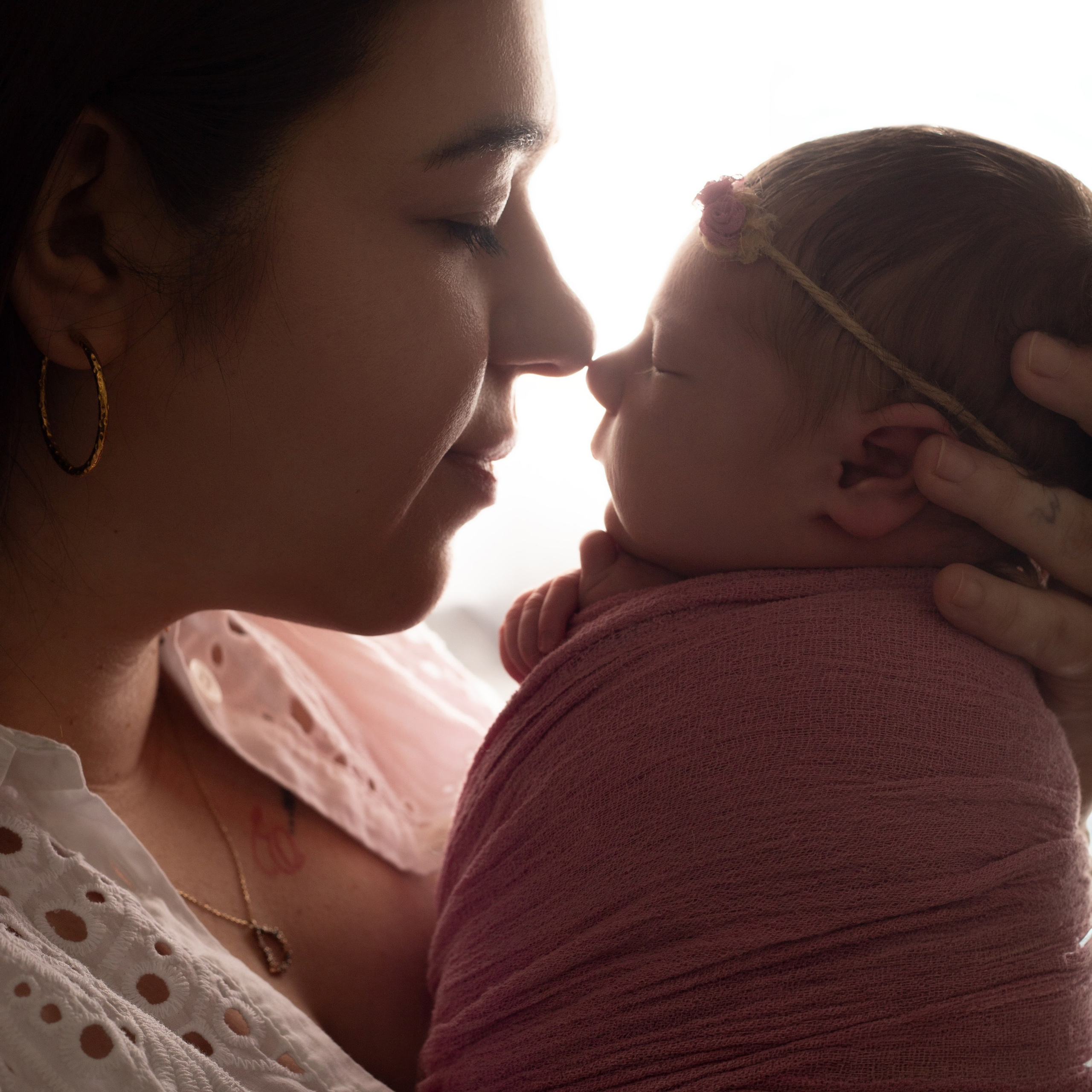 BEWERTUNGEN. Neugeboren und Babybauchfotoshooting in Cloppenburg
