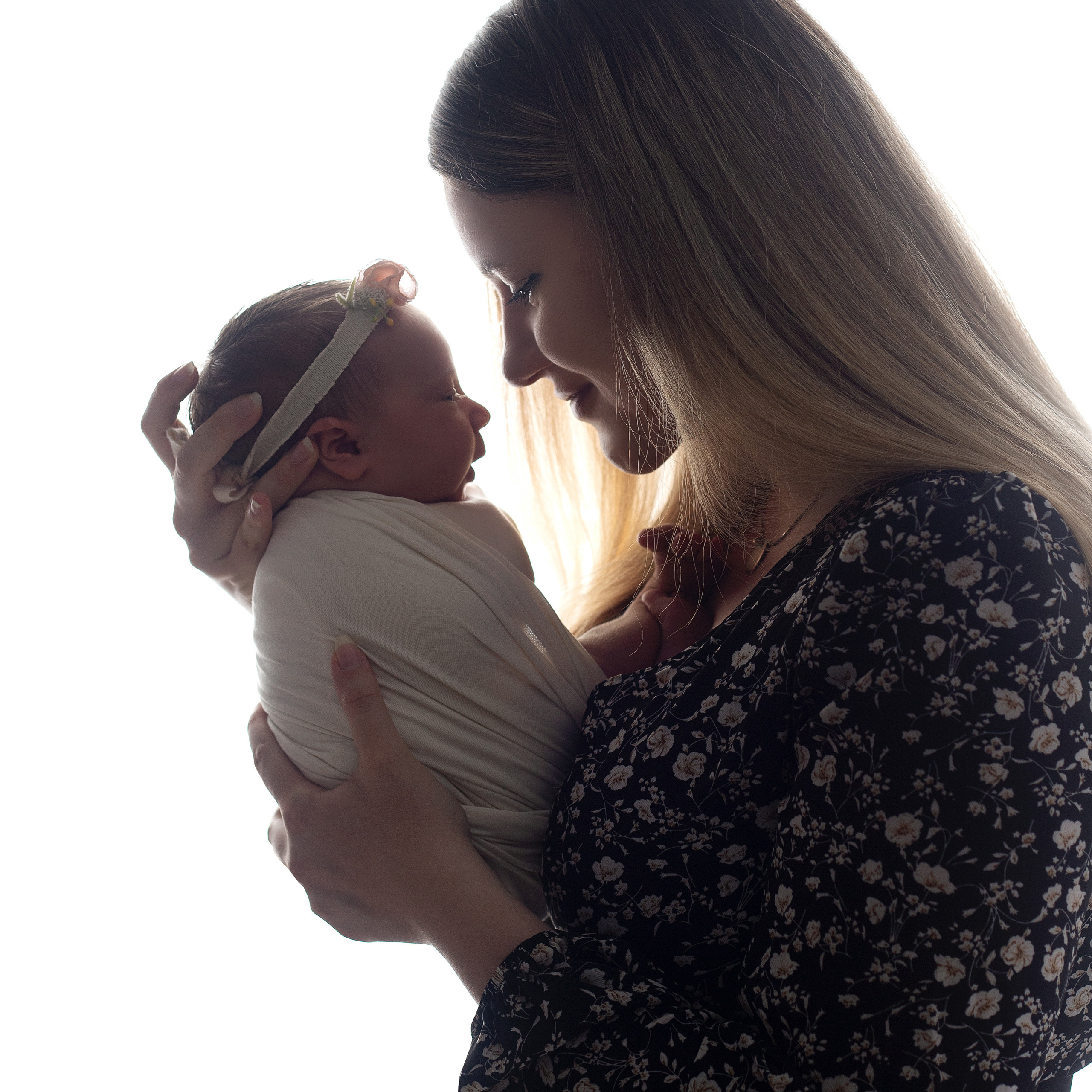 BEWERTUNGEN. Neugeboren und Babybauchfotoshooting in Cloppenburg