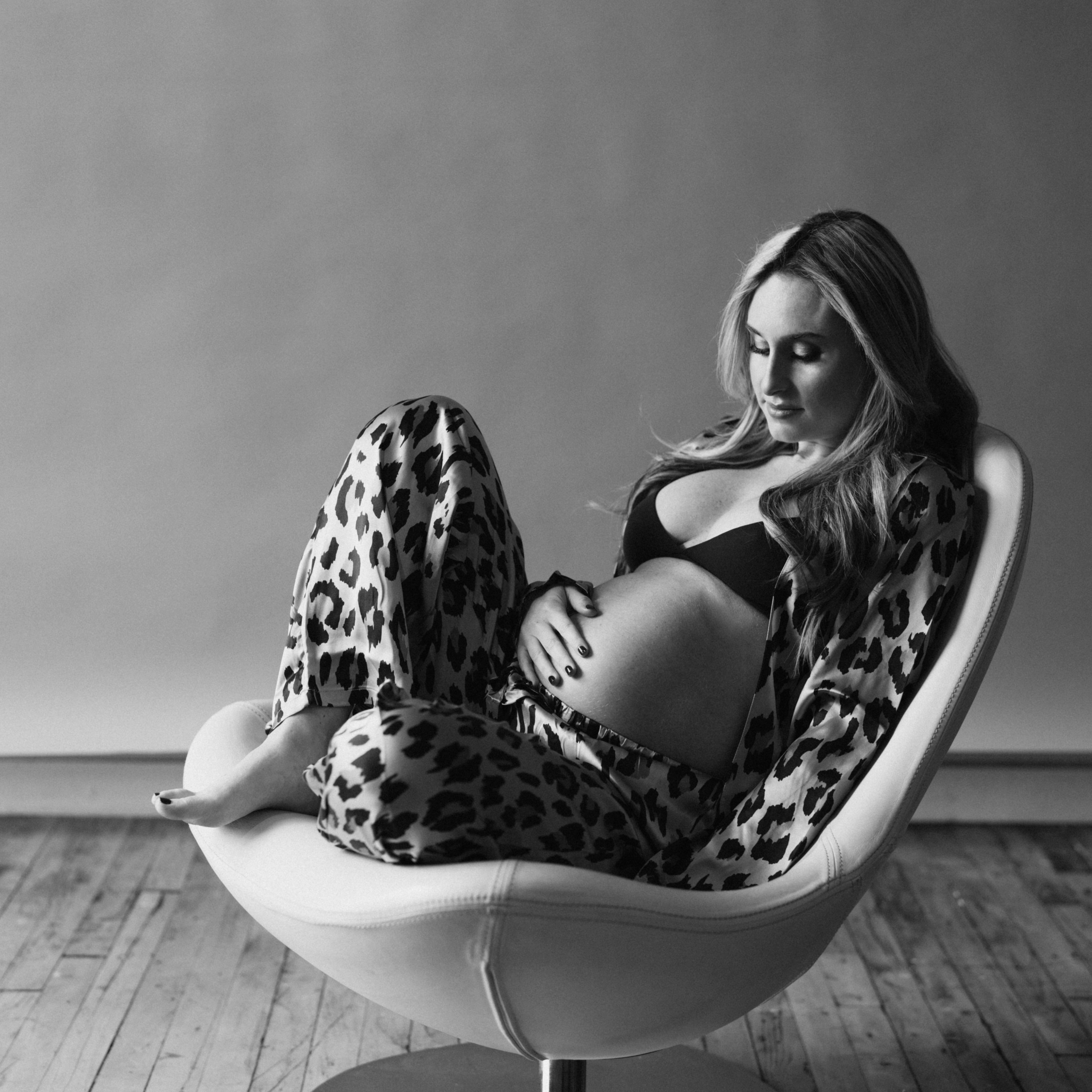 Testimonials. Modern maternity photographer in Long Island New York