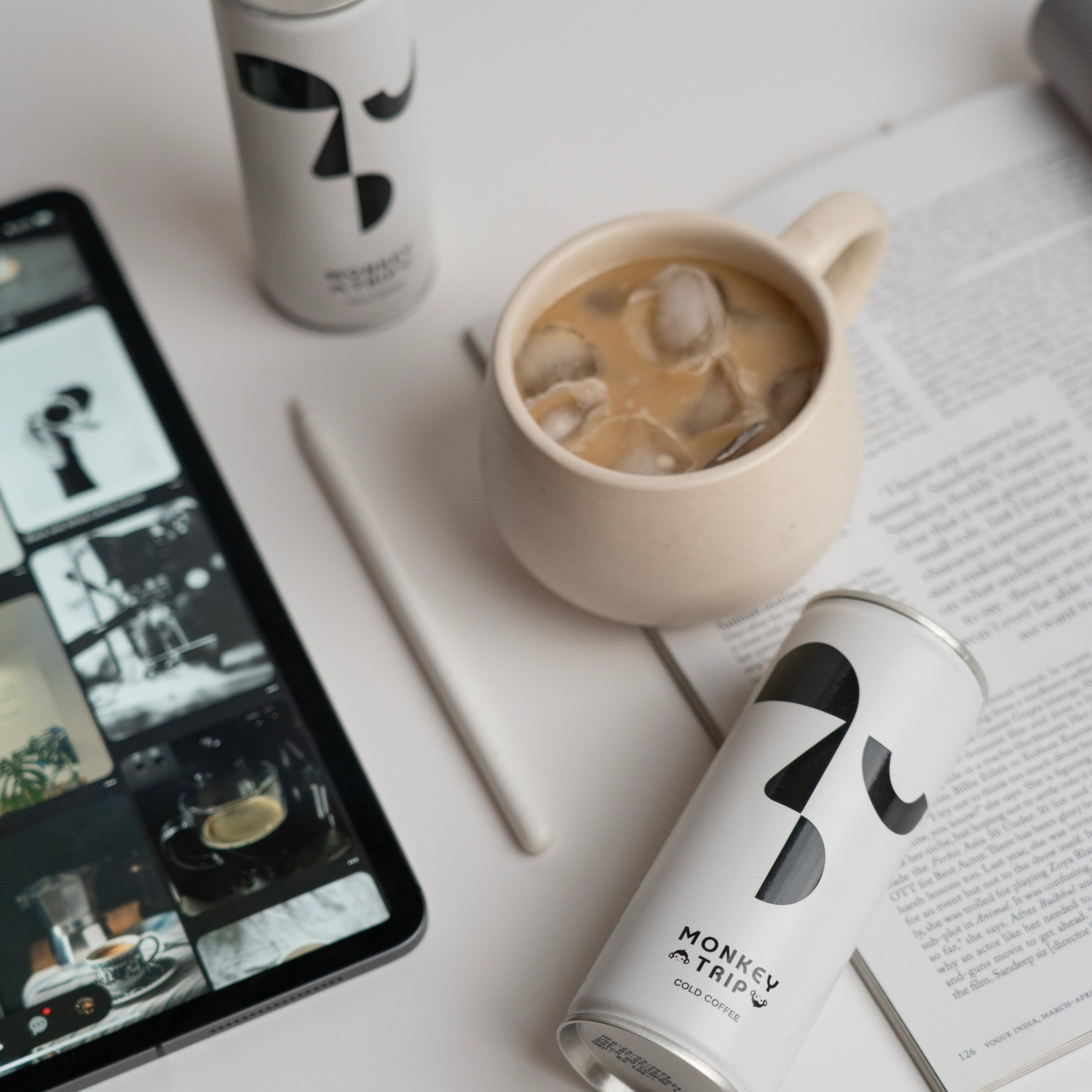 Product Styling for Monkeytrip beverage