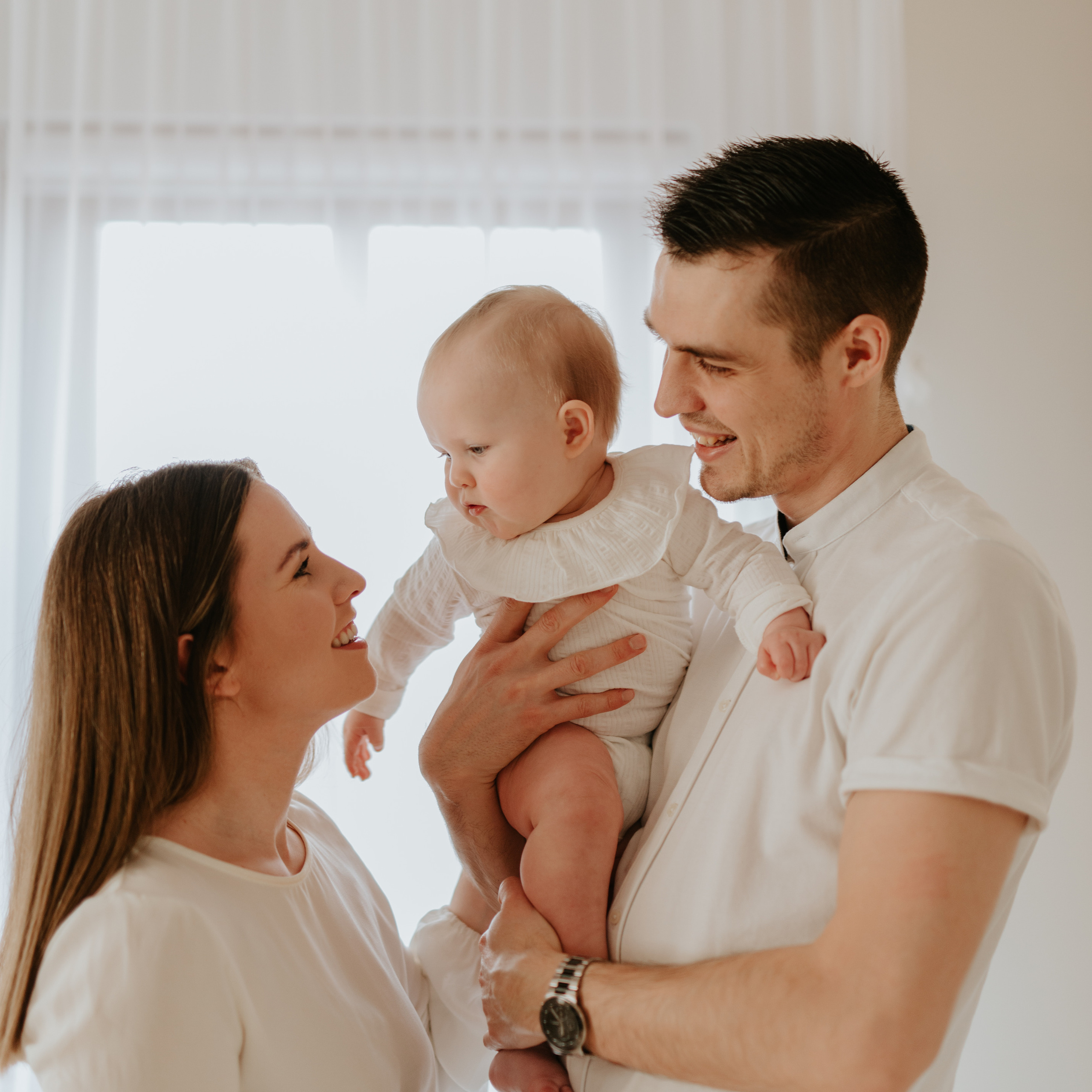 Family. Michalina Dzianach Wedding Photographer Iceland