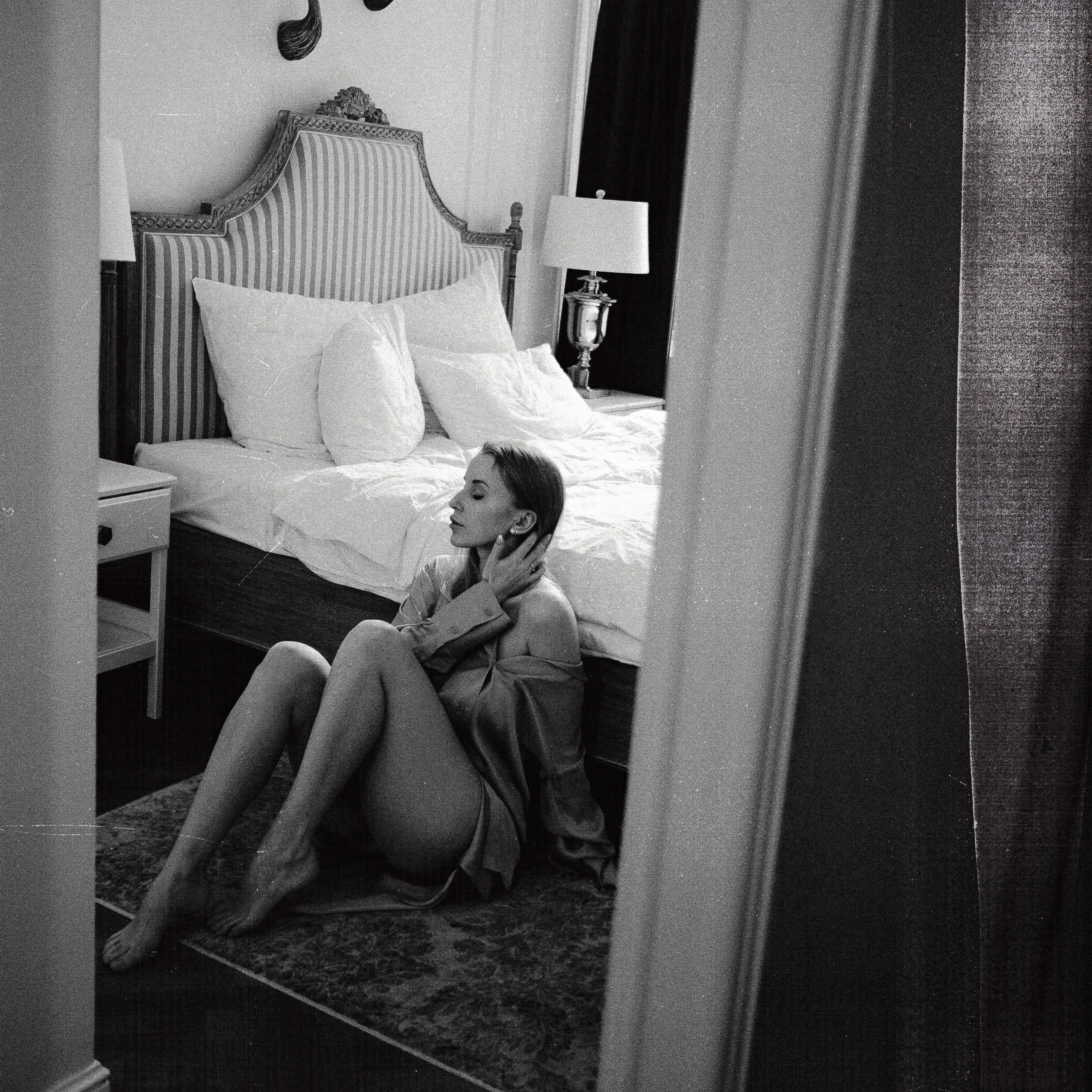 REVIEWS. Photographer Inna Mendelson