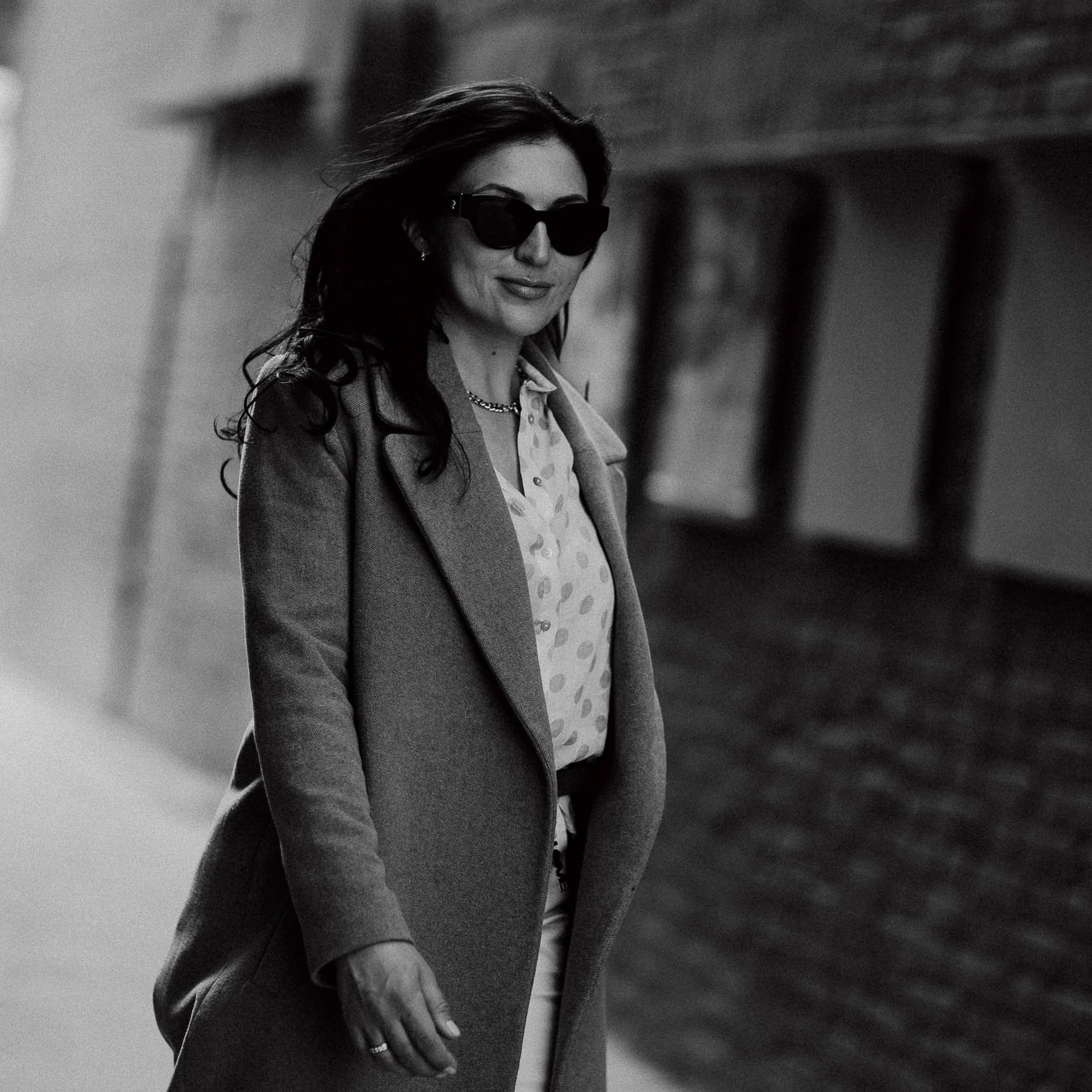 REVIEWS. Photographer Inna Mendelson