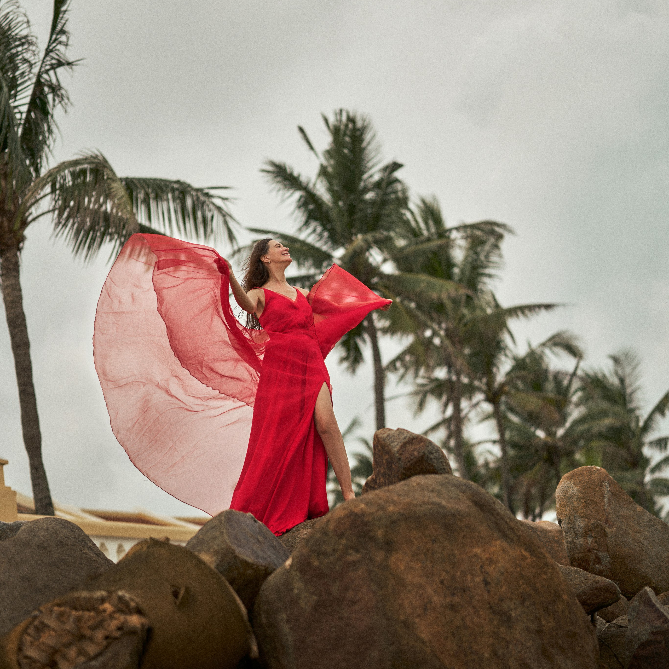 Lifestyle Photographer in Hoi An & Da Nang Love stories, family & wedding photography