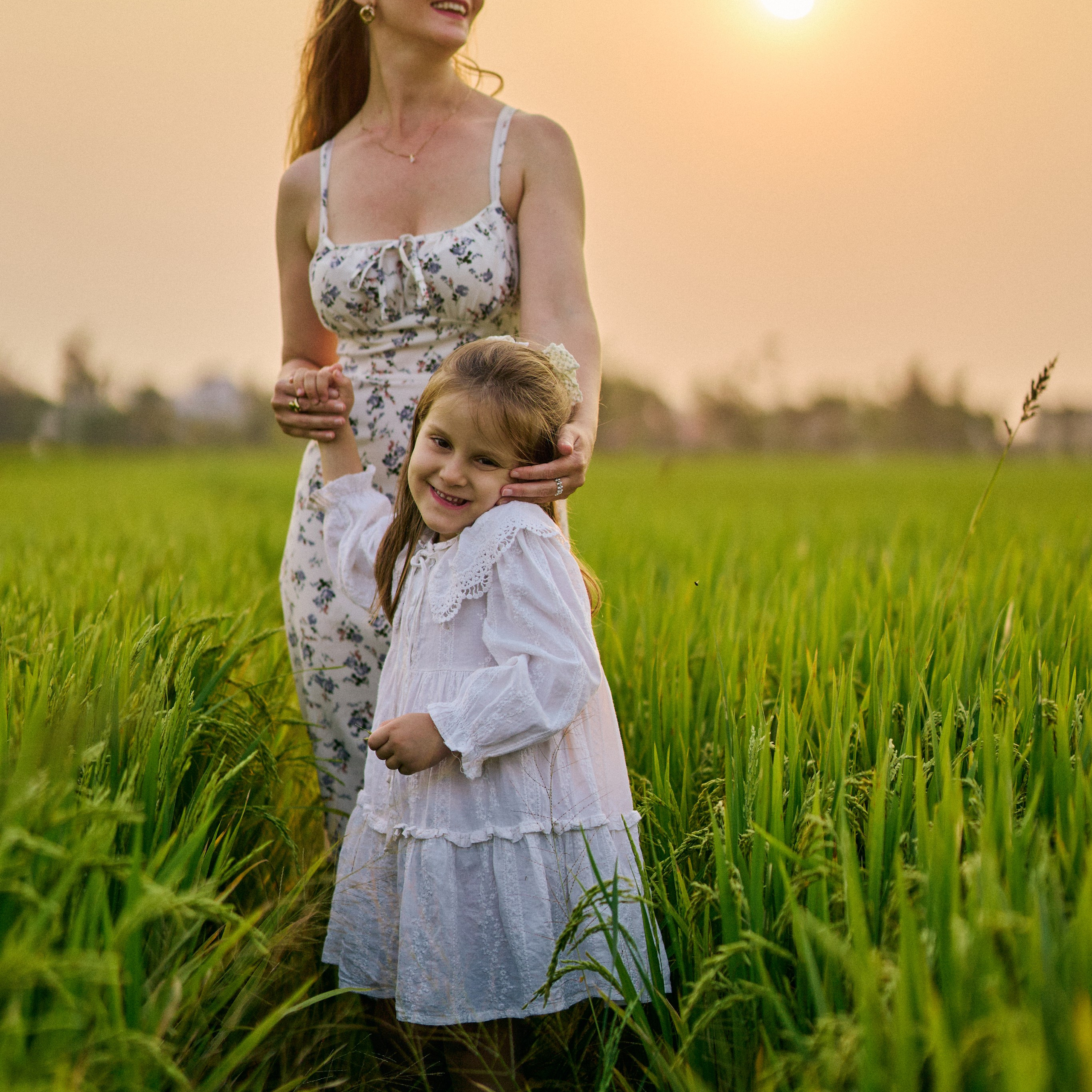 Lifestyle Photographer in Hoi An & Da Nang Love stories, family & wedding photography