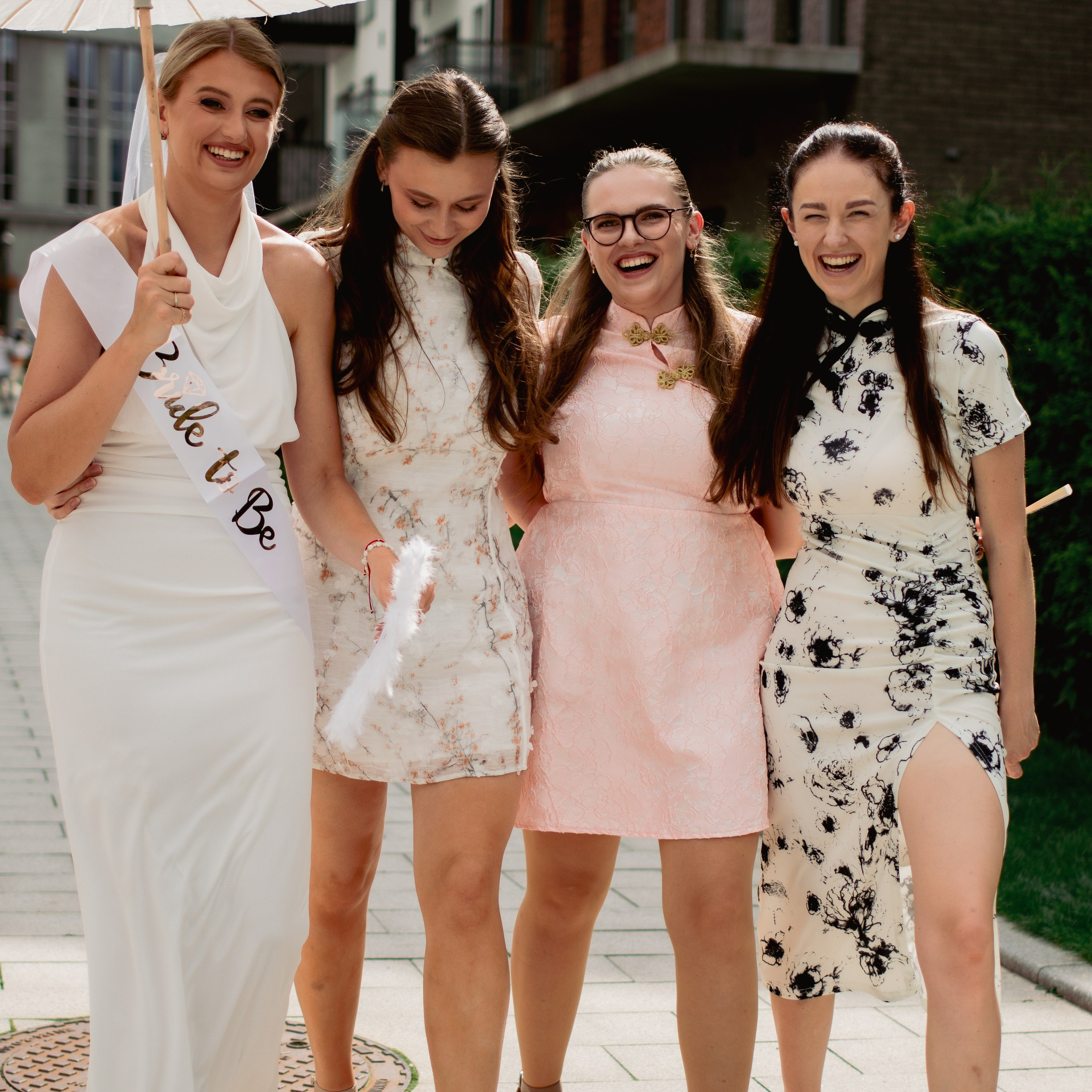 Mergvakaris, mergvakario fotosesija, bachelorette party, hen party, wieczór panieński, Vilnius. Photographer from Vilnius