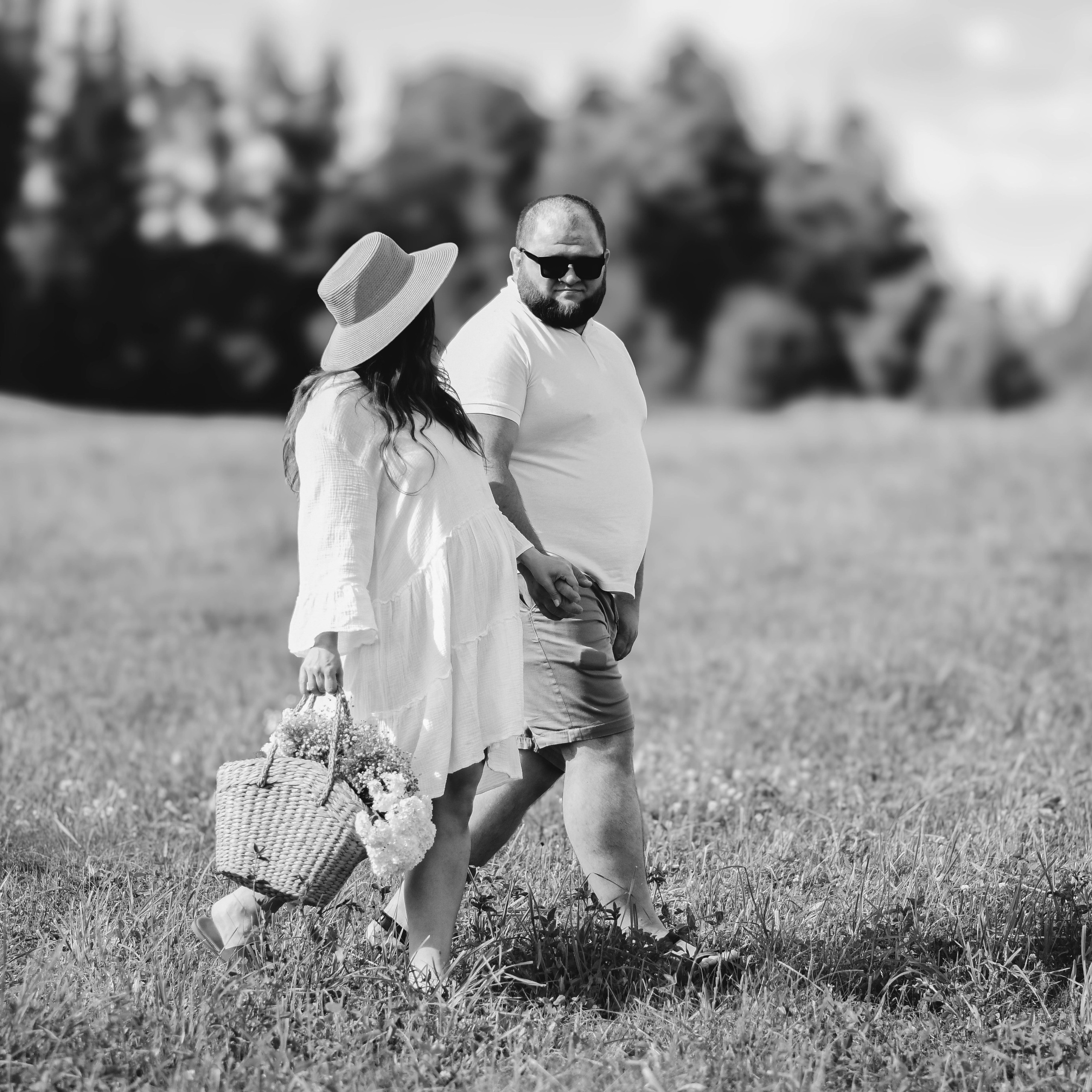 Šeimos fotosesija gamtoje. Photographer from Vilnius