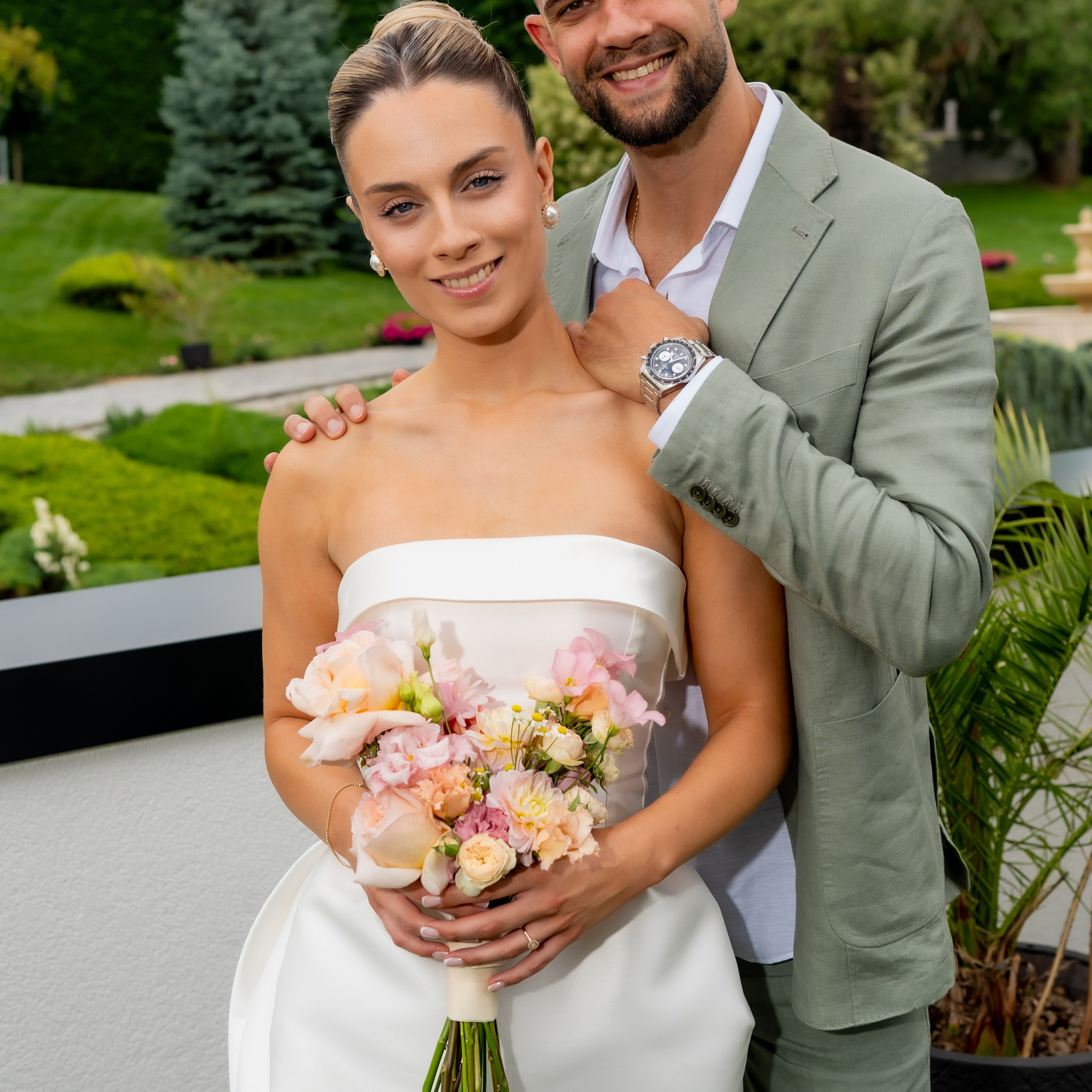 Tudor & Roberta