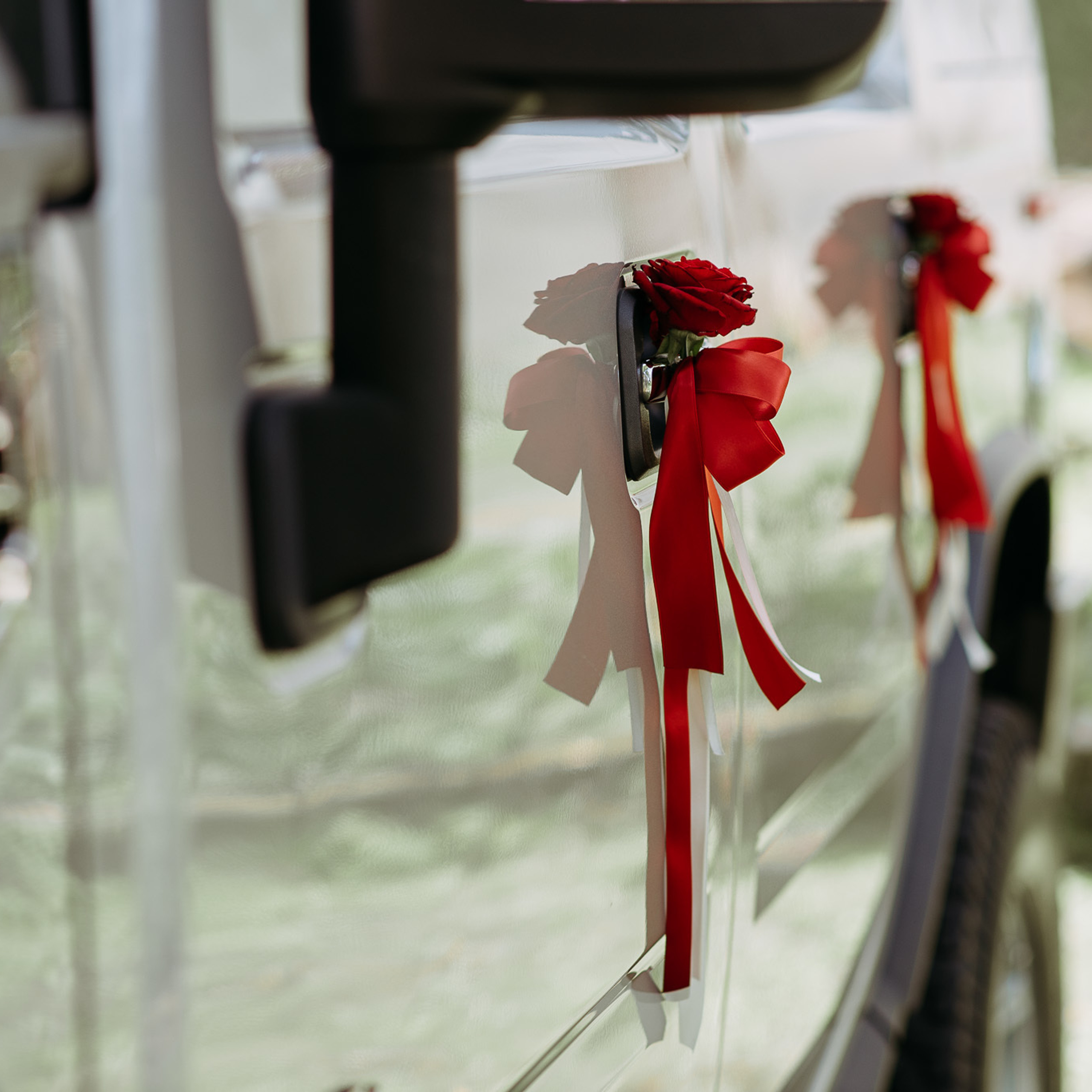 Оформление свадебной машины Оформление свадебного авто Декор на машину Композиция на машину Mašīna dekorsKāzu auto