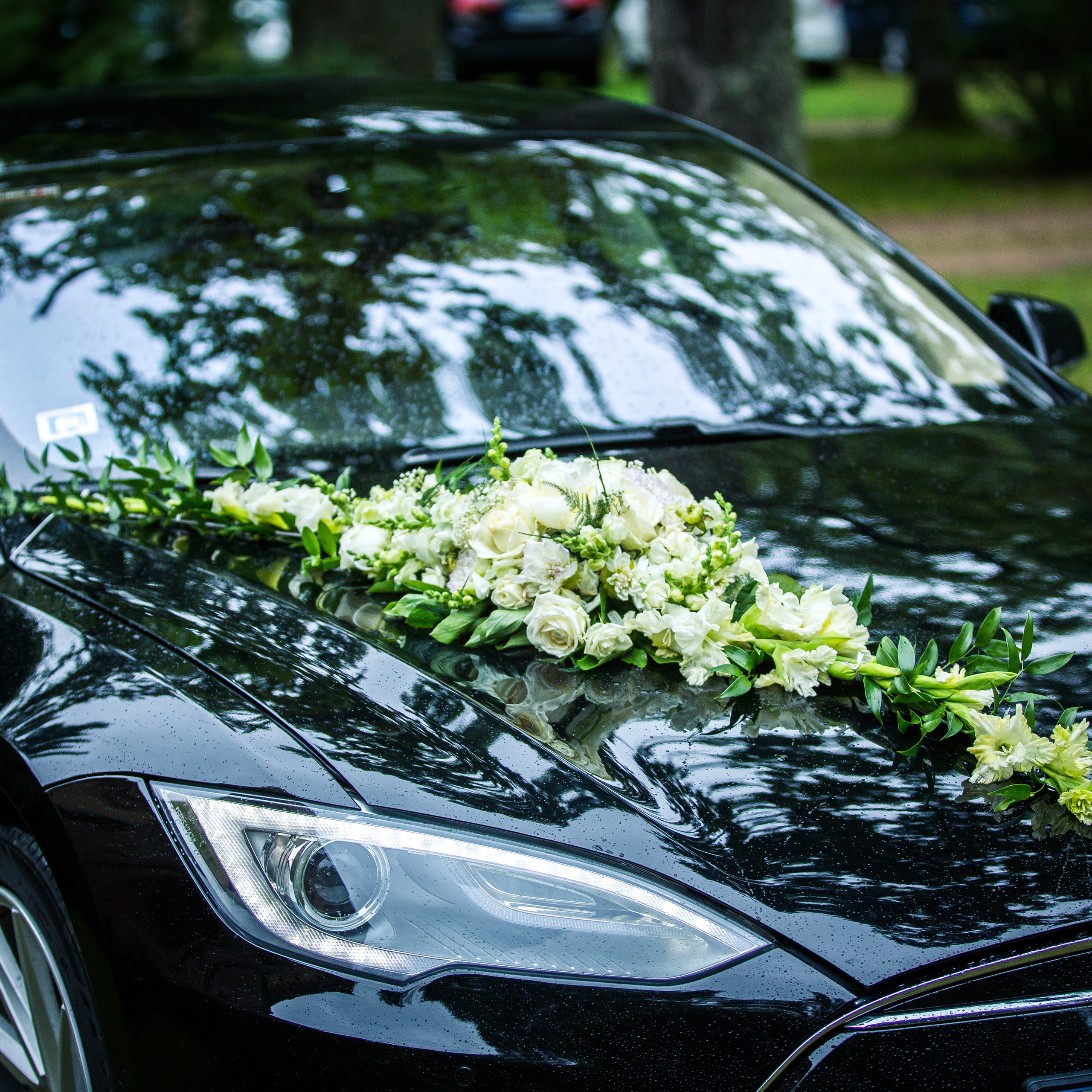 Оформление свадебной машины Оформление свадебного авто Декор на машину Композиция на машину Mašīna dekorsKāzu auto