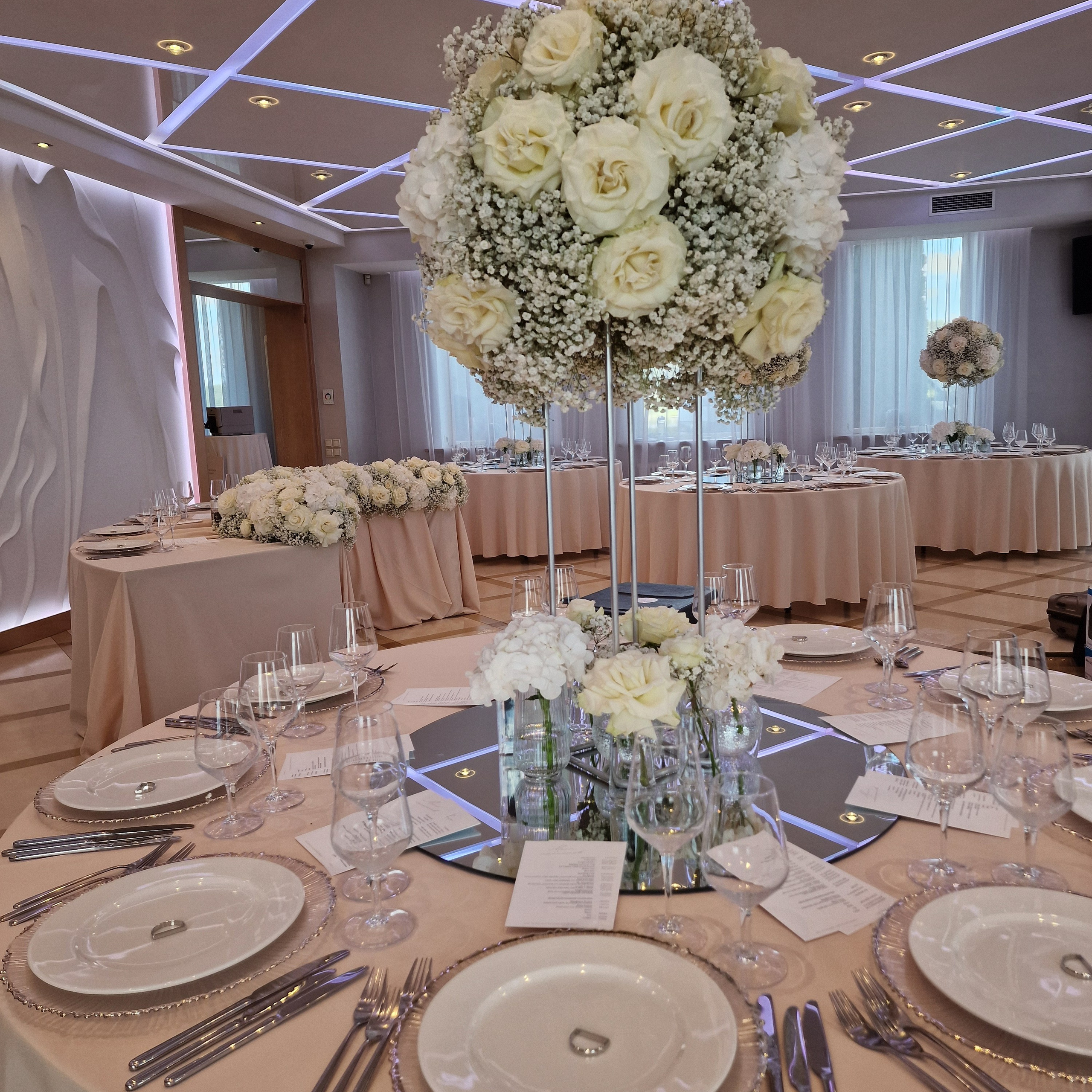 Telpu dekorēšana. Pasākumu dekorēšana pa visu Latviju