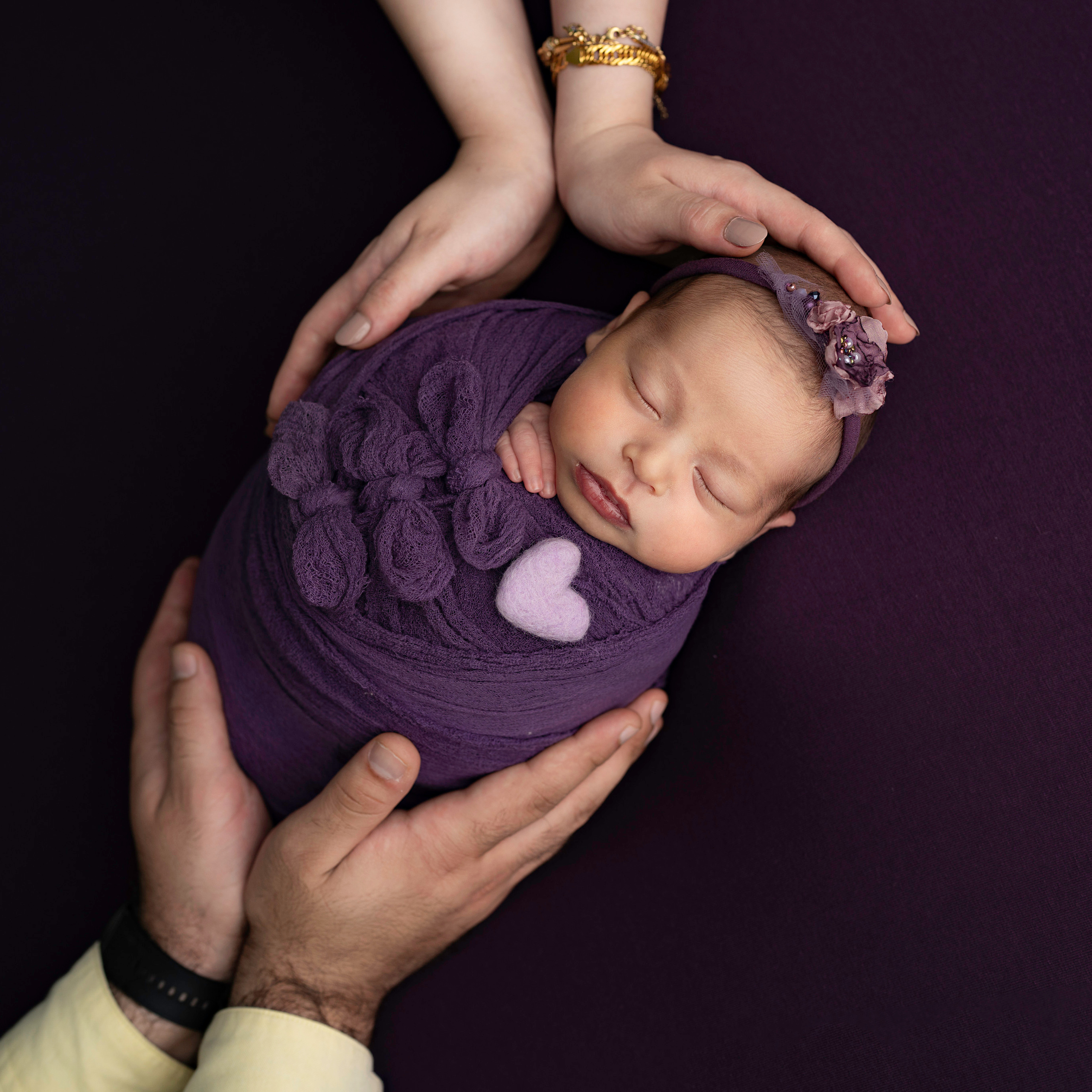 TESTIMONIALS. Newborn, Sitter and Cake Smash Photographer in Doha, Qatar