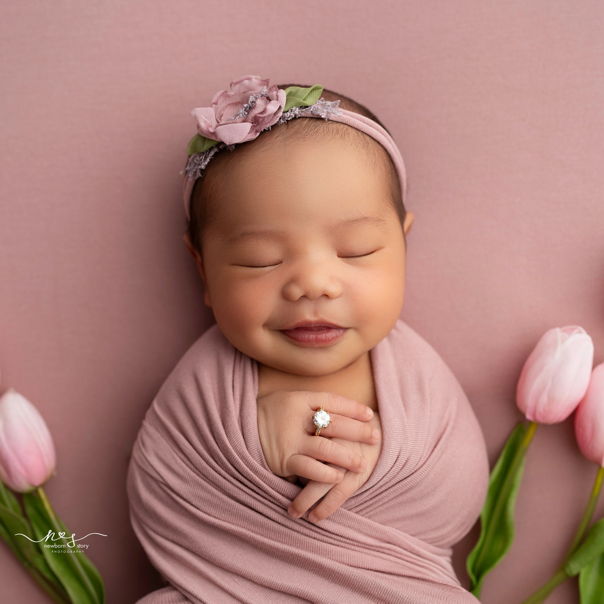 NEWBORN PHOTOGRAPHY