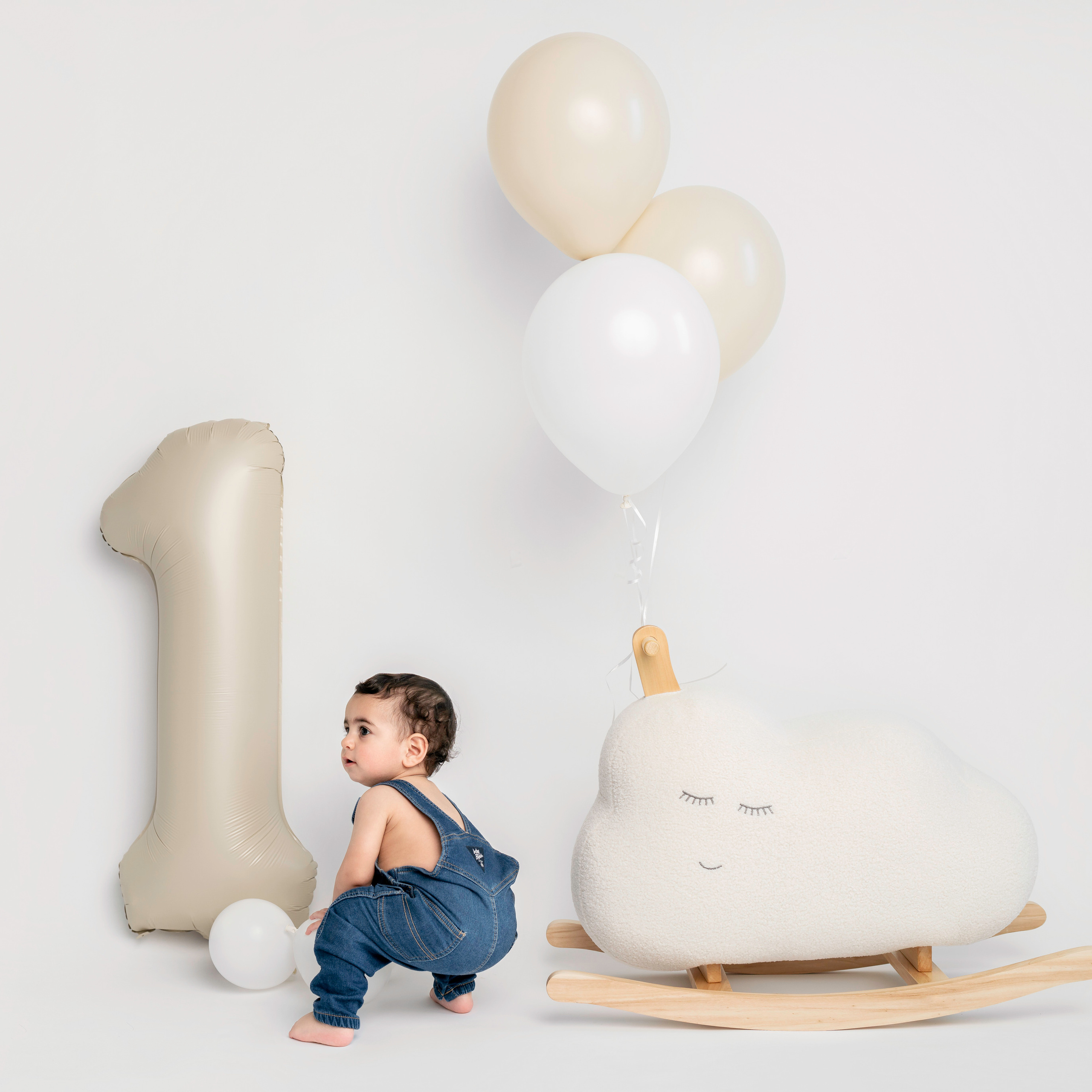 TESTIMONIALS. Newborn, Sitter and Cake Smash Photographer in Doha, Qatar