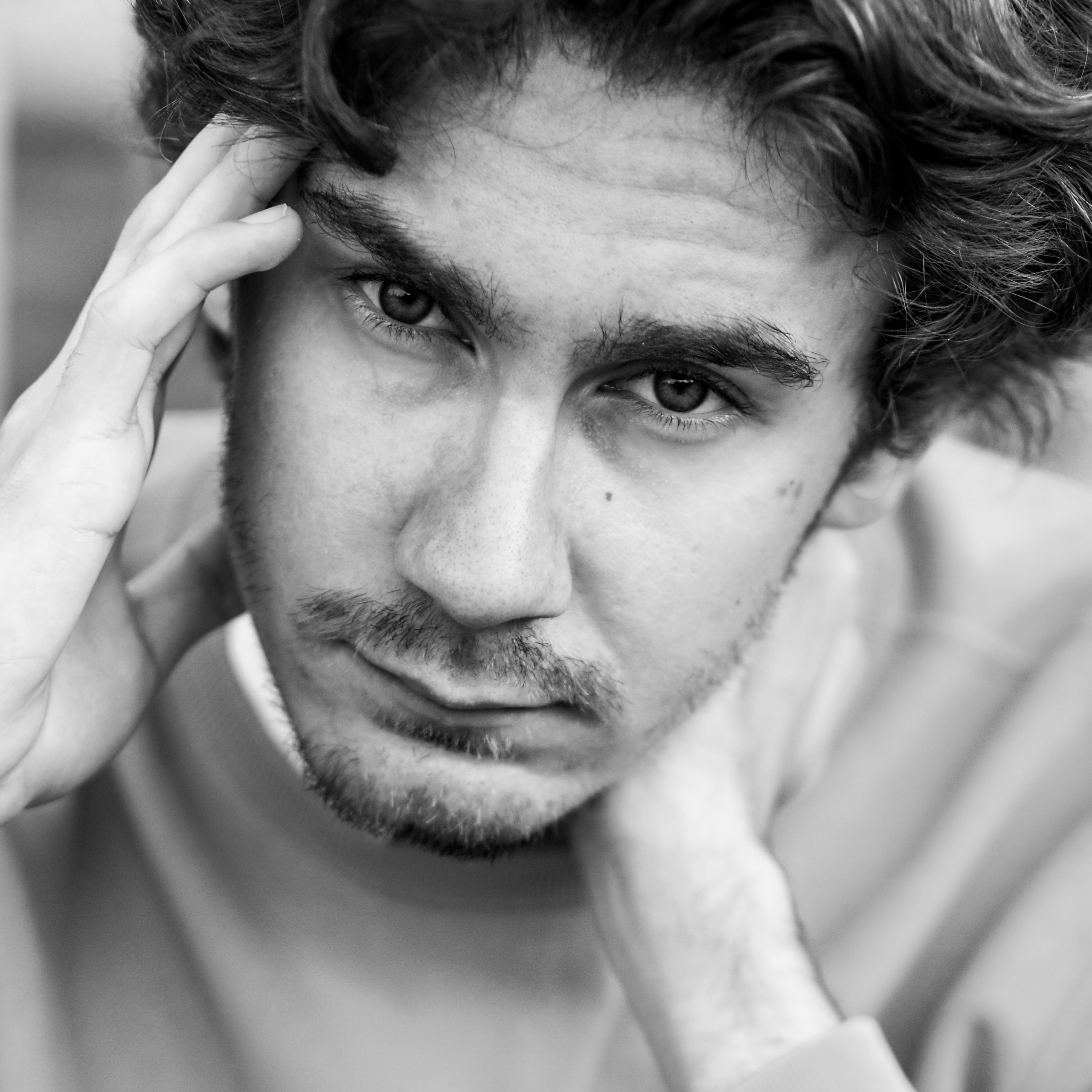 Портретный и репортажный фотограф в Бишкеке Петренко Александр