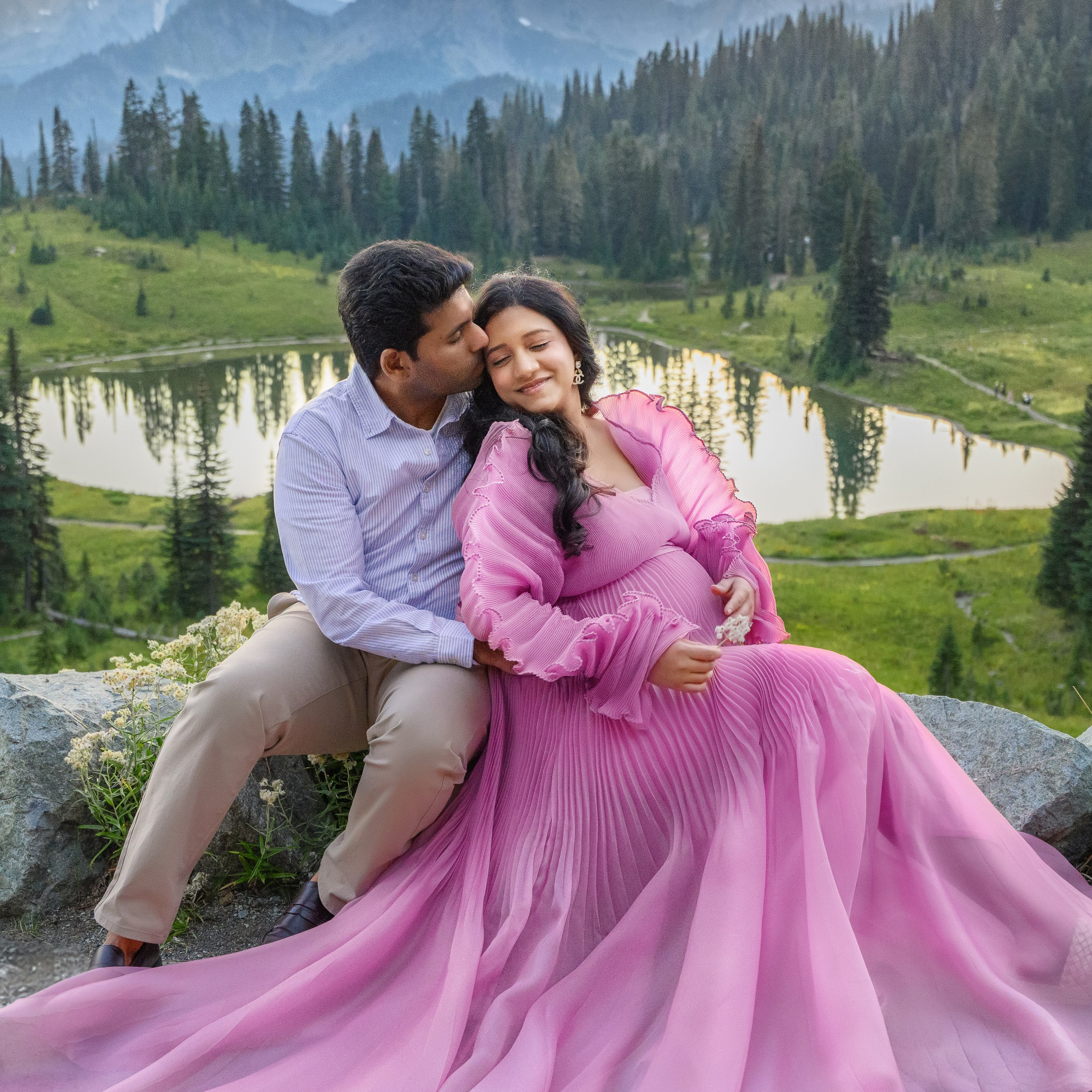 R E V I E W S. Wedding & portrait photography in the Seattle Area. Helen Michelle photographer