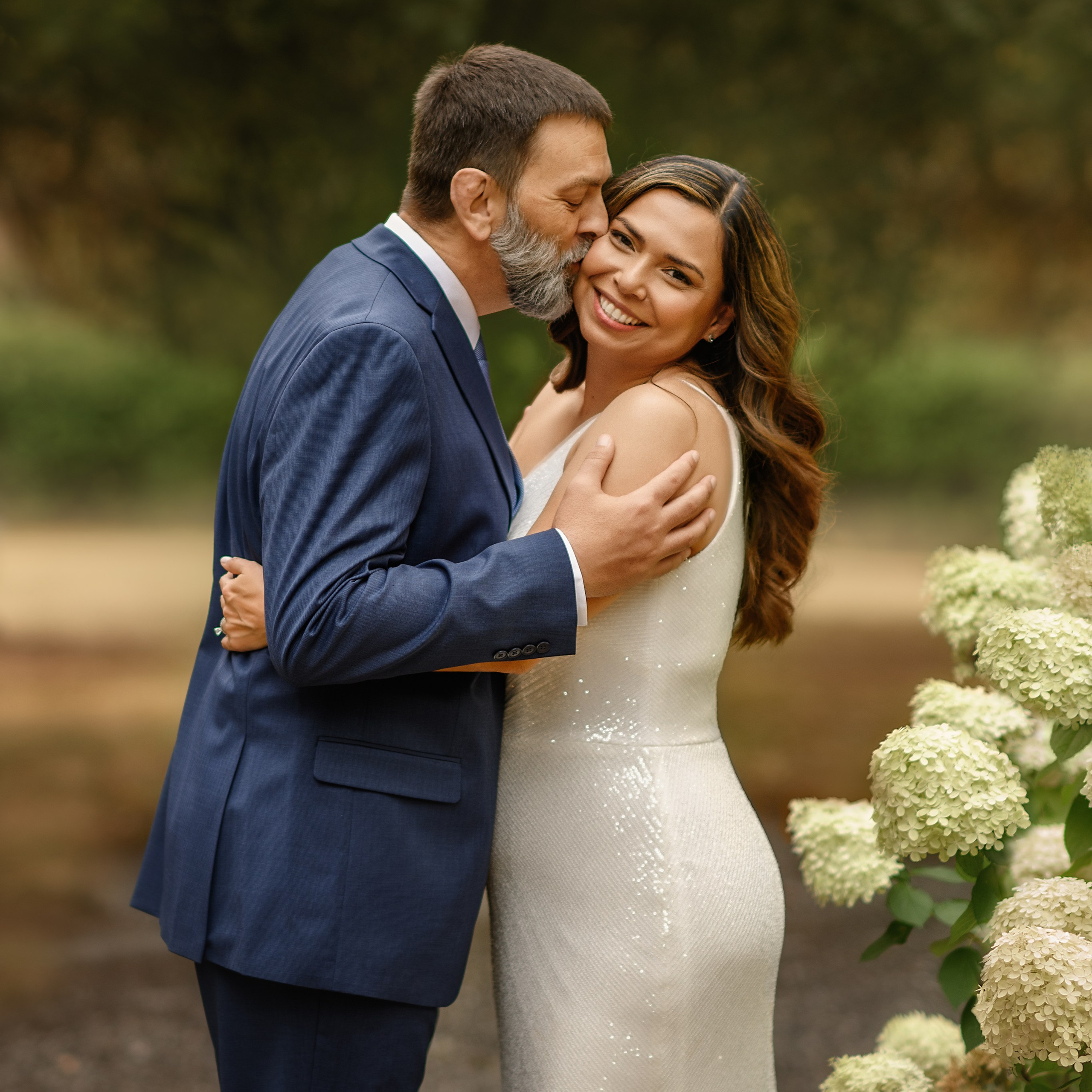 R E V I E W S. Wedding & portrait photography in the Seattle Area. Helen Michelle photographer