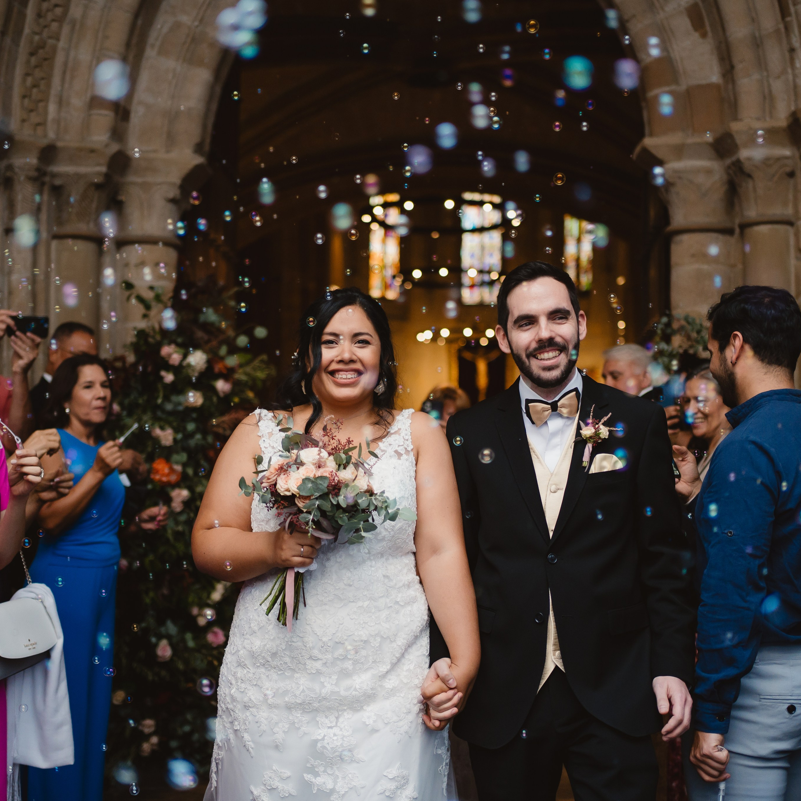 Reviews. Holigood foto y video reportaje de bodas en San Sebastián y Europa