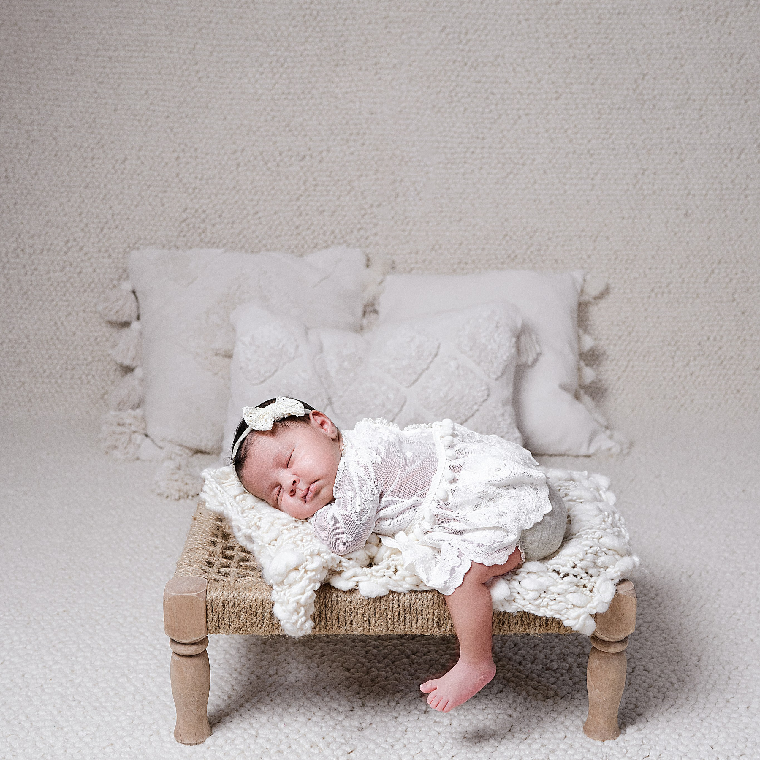 Newborn studio. Bébé Newborn Photographer in Copenhagen