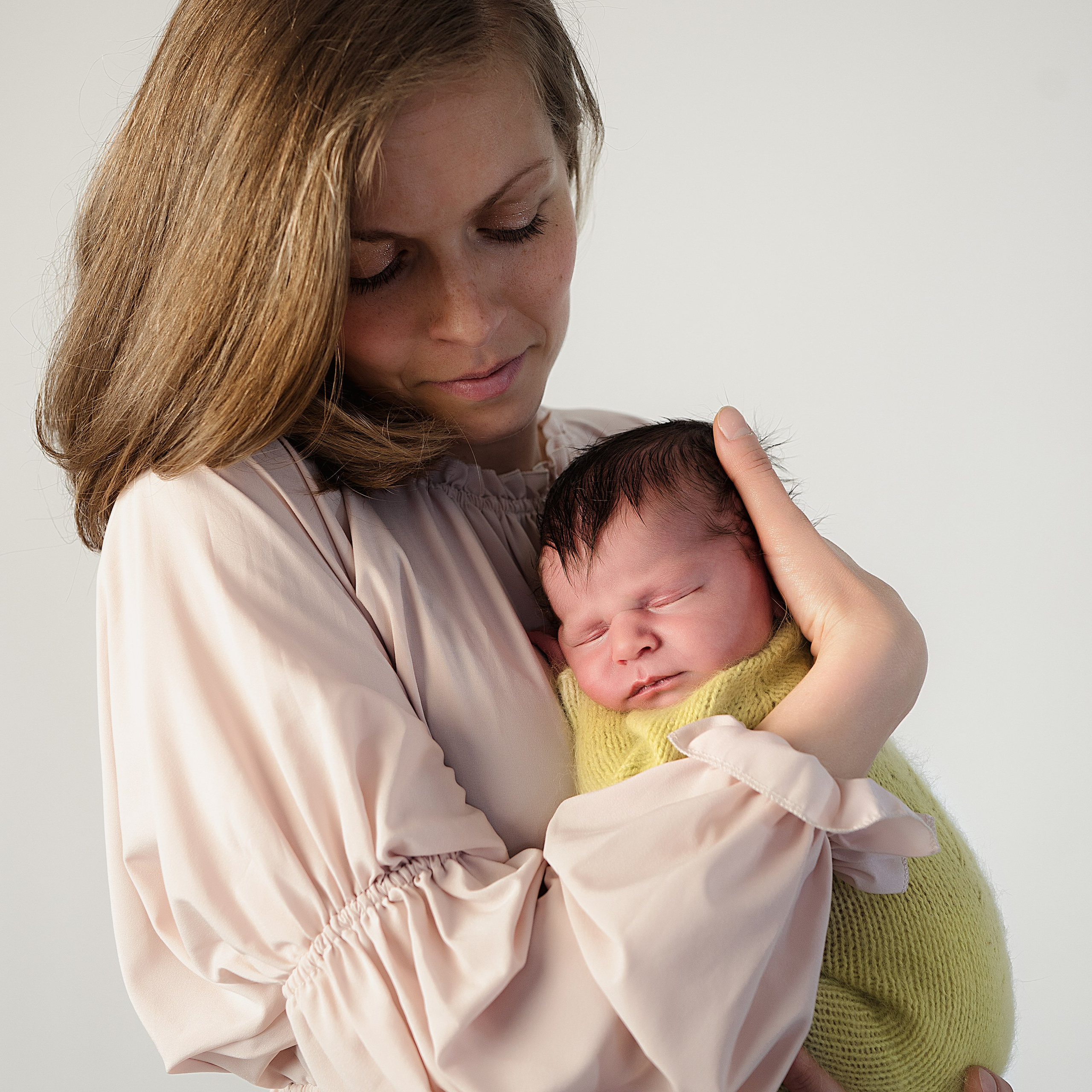 Reviews. Bébé Newborn Photographer in Copenhagen