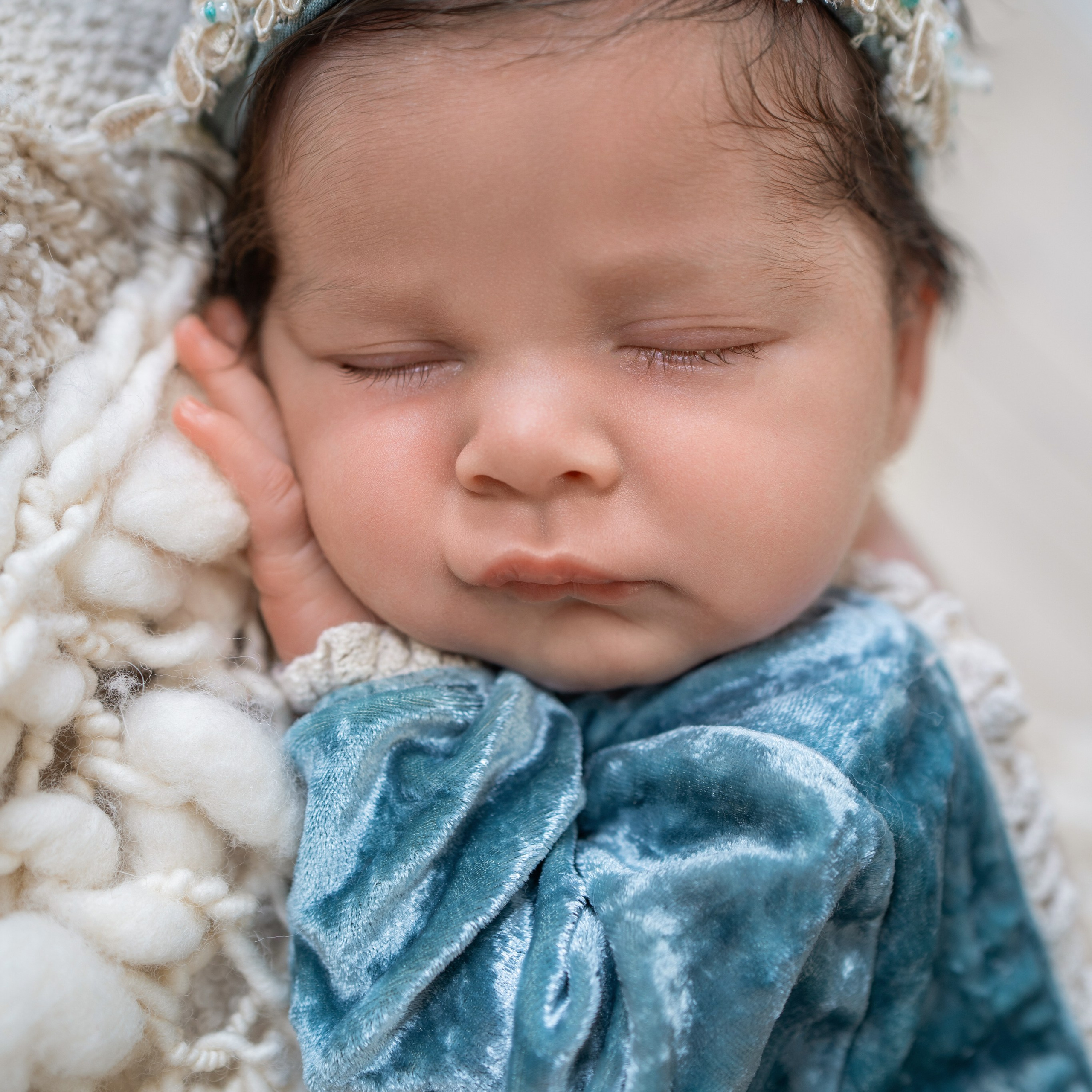 Newborn studio. Bébé Newborn Photographer in Copenhagen