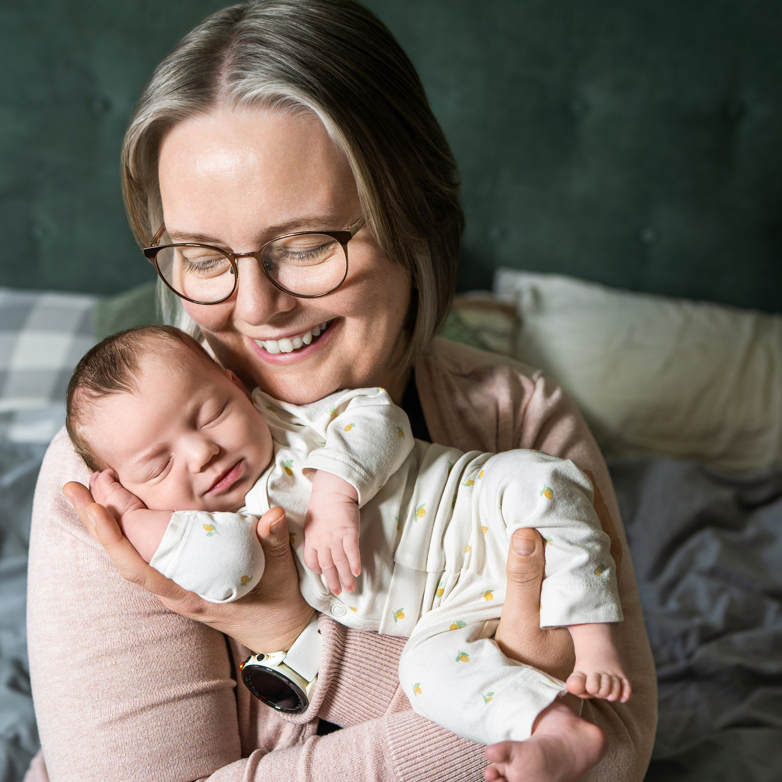 Reviews. Bébé Newborn Photographer in Copenhagen