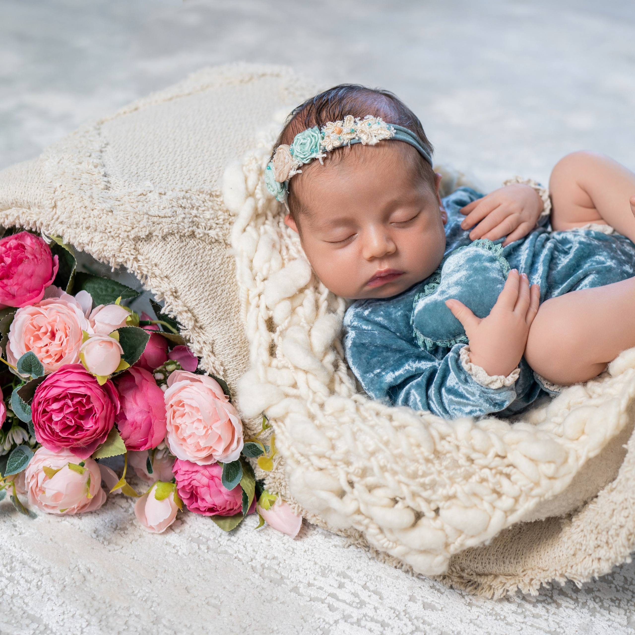 Newborn studio. Bébé Newborn Photographer in Copenhagen