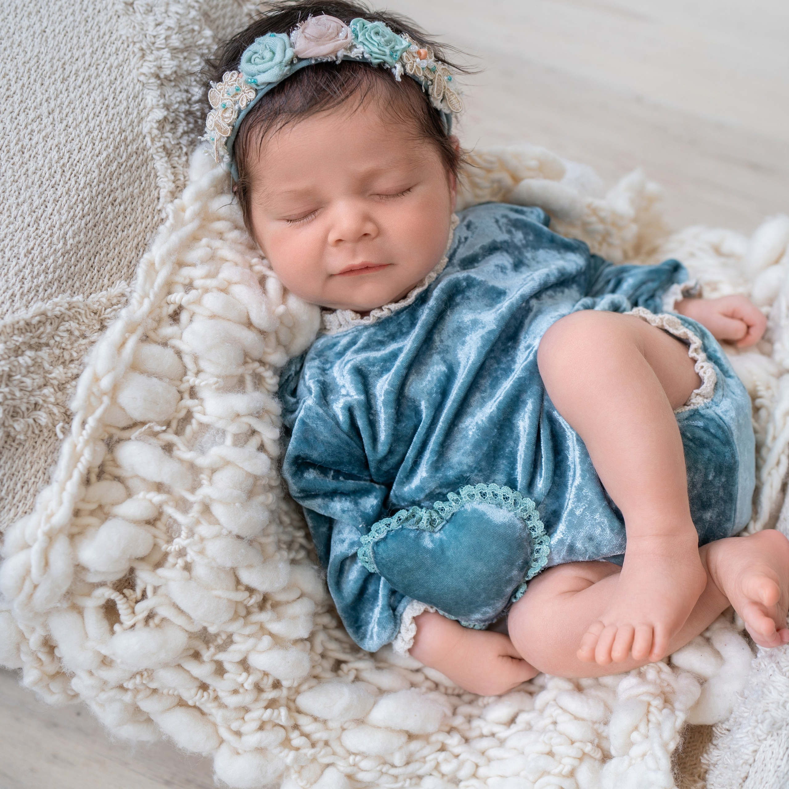 Newborn studio. Bébé Newborn Photographer in Copenhagen