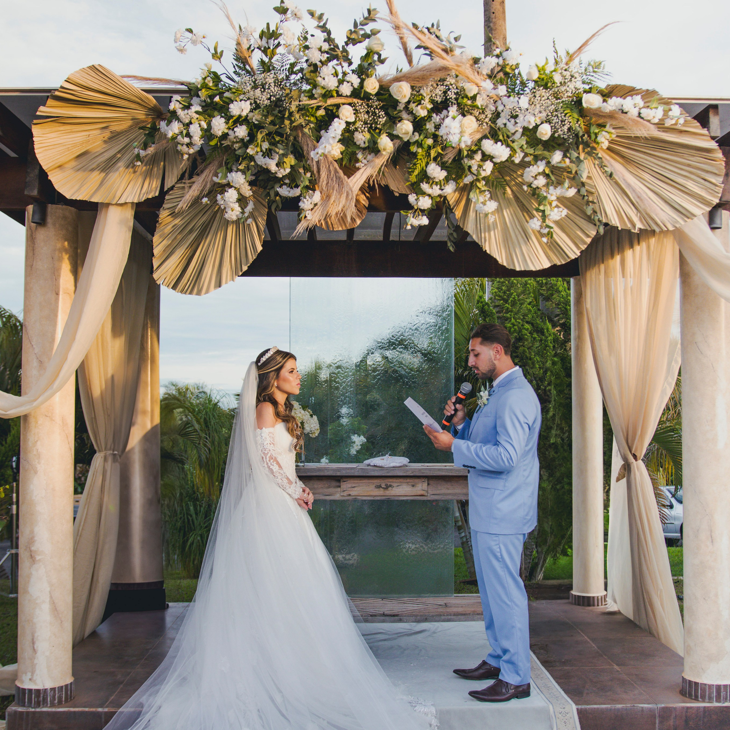 ANA LYVIA E JOÃO VICTOR. Fotógrafos de casamento. empresas, família em Catanduva SP e região, Casal Gonçales