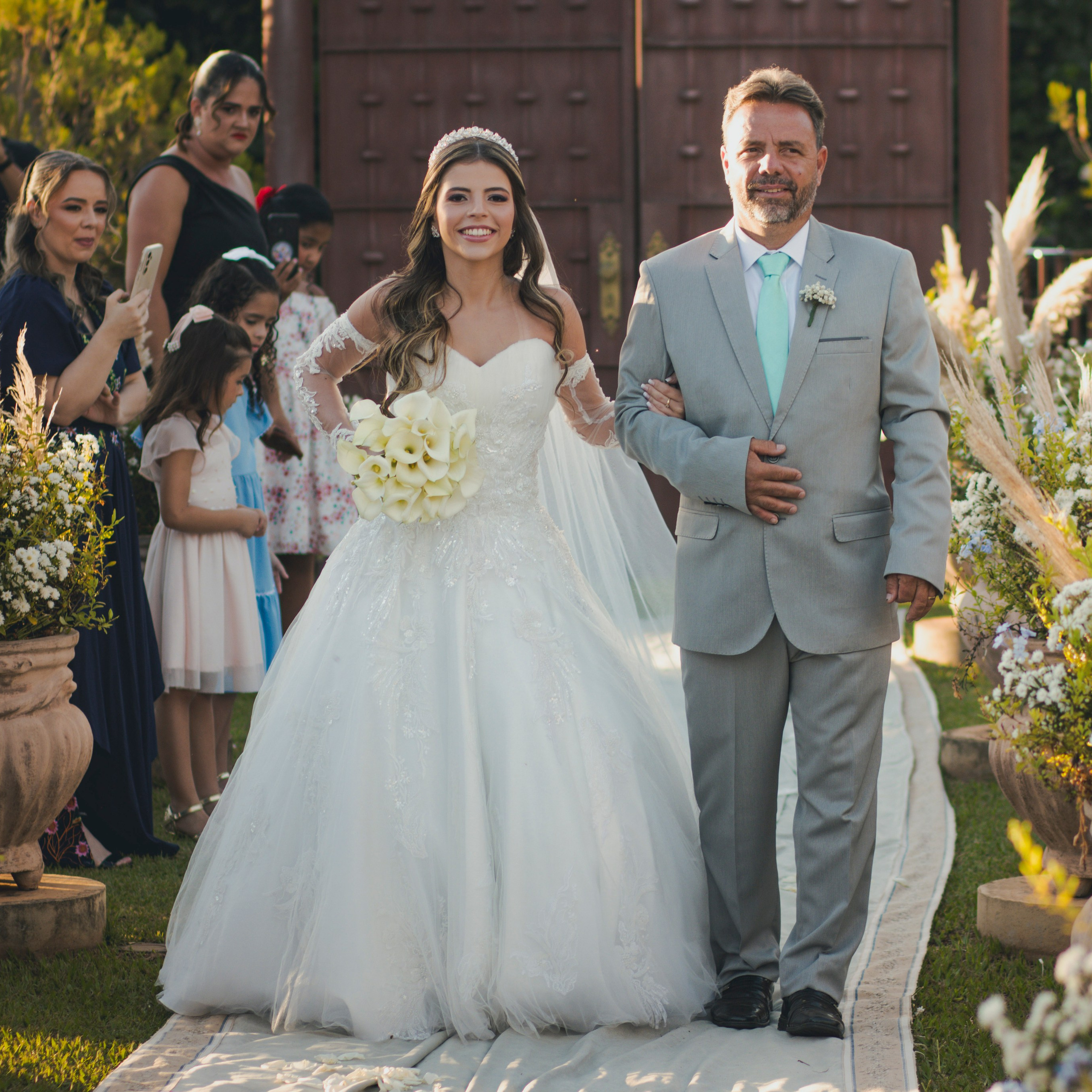 ANA LYVIA E JOÃO VICTOR. Fotógrafos de casamento. empresas, família em Catanduva SP e região, Casal Gonçales