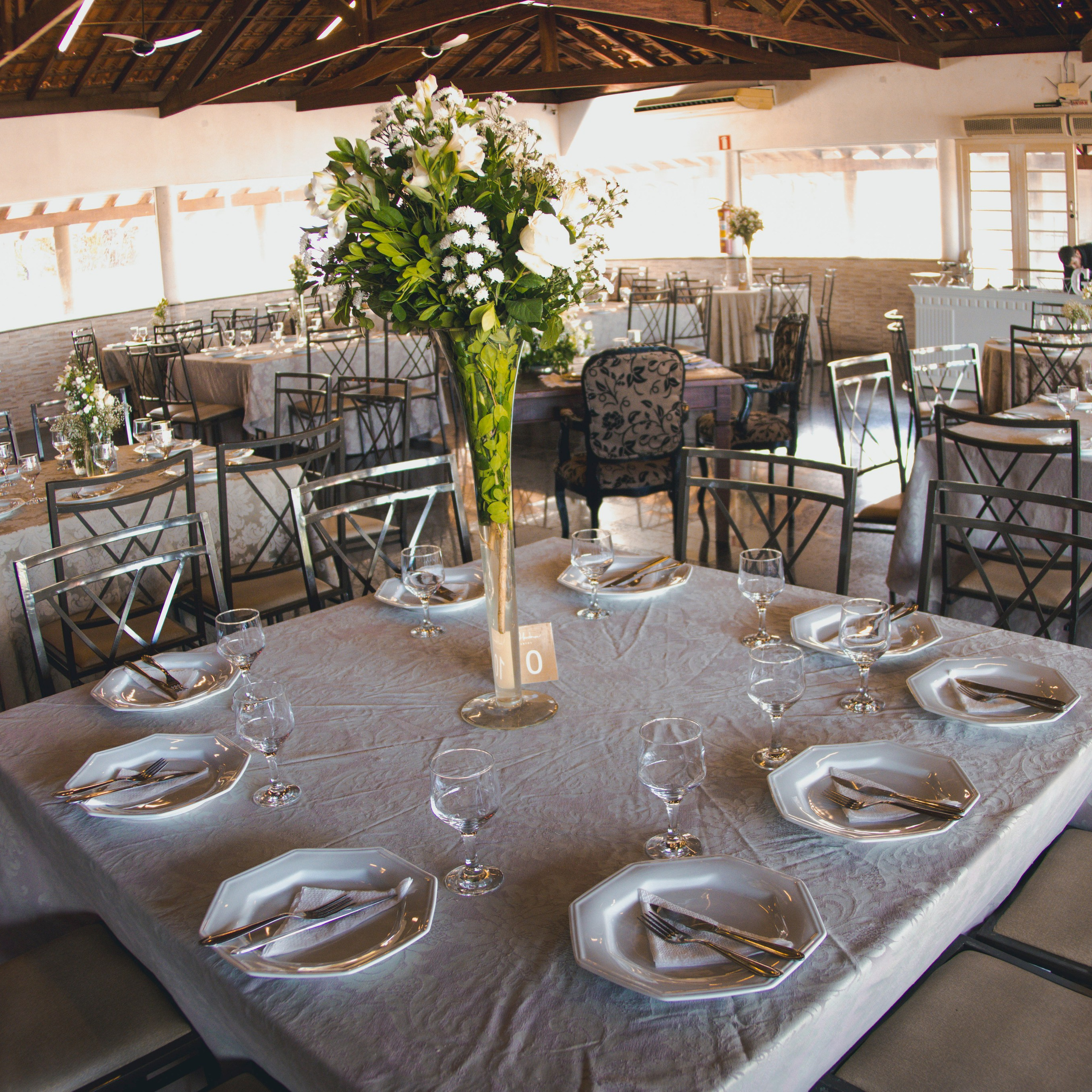 ANA LYVIA E JOÃO VICTOR. Fotógrafos de casamento. empresas, família em Catanduva SP e região, Casal Gonçales