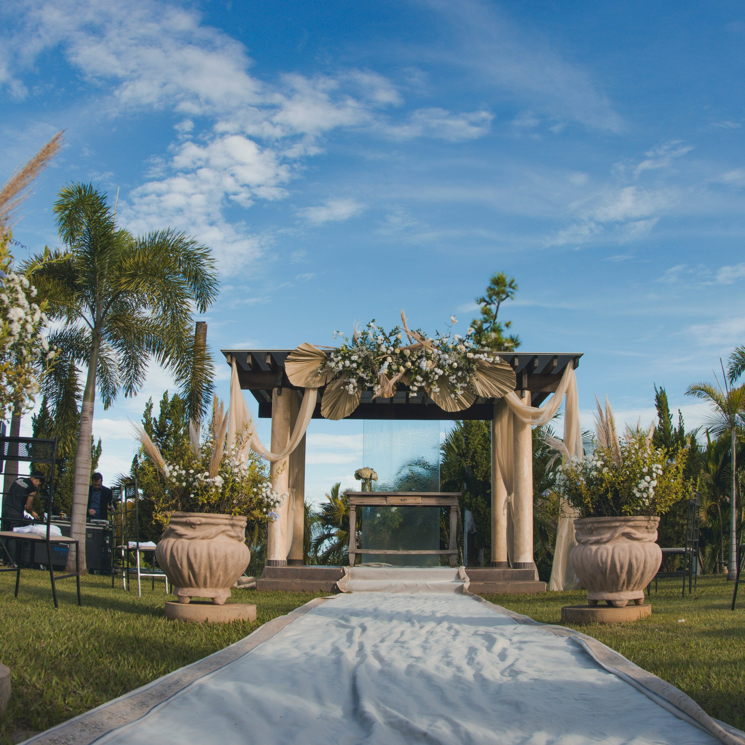 ANA LYVIA E JOÃO VICTOR. Fotógrafos de casamento. empresas, família em Catanduva SP e região, Casal Gonçales